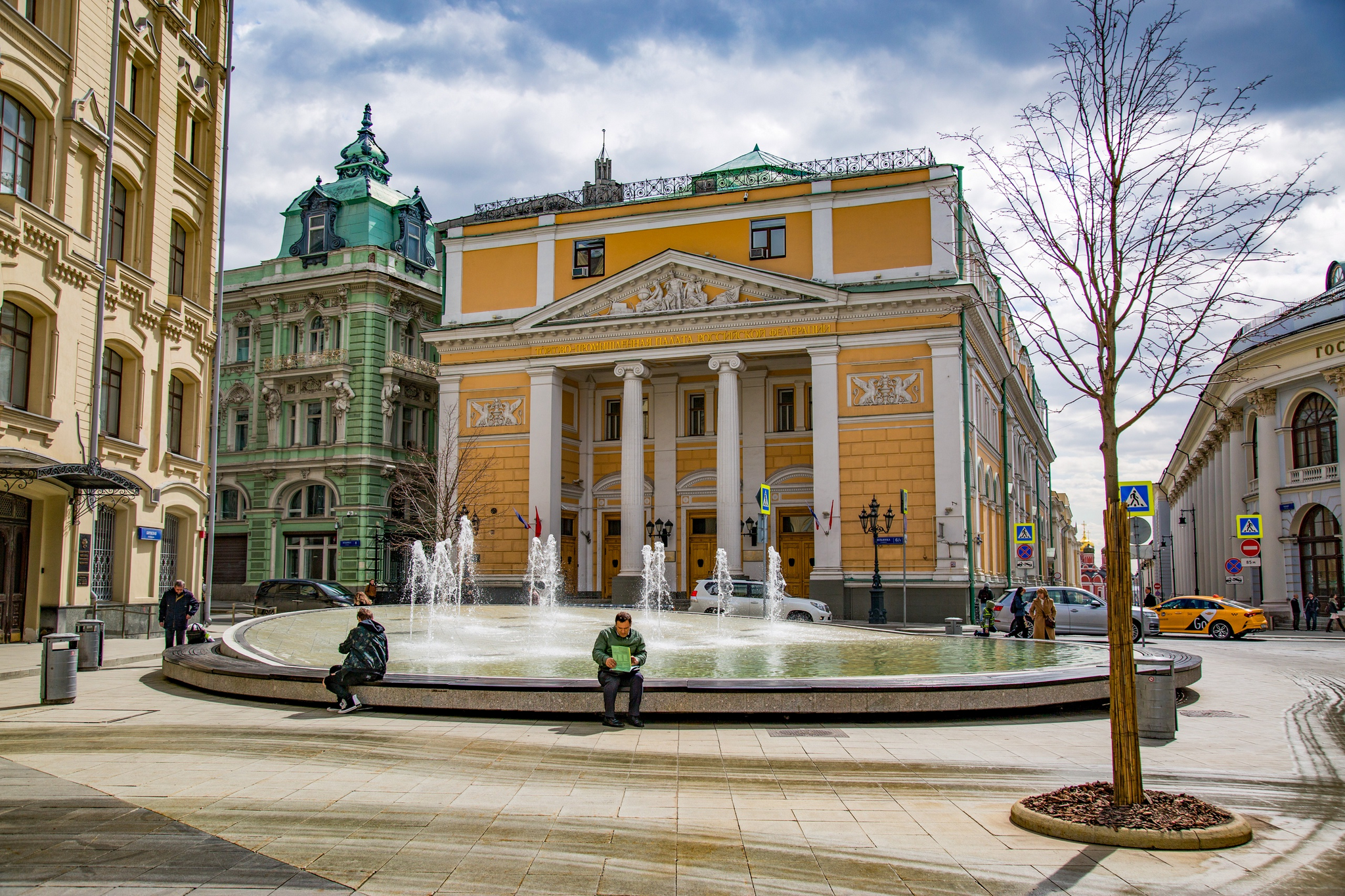 The season of fountains has started in Moscow - sights, Moscow, Fountain, Video, Longpost