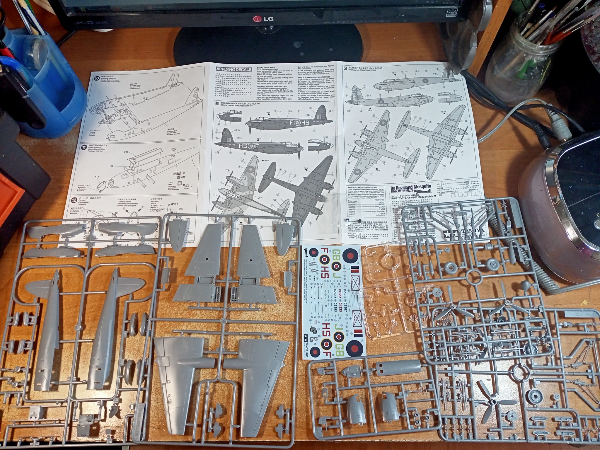 De Havilland D.H.98 Mosquito B Mk VI (1/72 Tamiya). Build Notes - My, Stand modeling, Modeling, Scale model, Hobby, Miniature, Painting miniatures, With your own hands, Needlework with process, Needlework, Aviation, The Second World War, Airplane, Prefabricated model, Assembly, Airbrushing, Overview, England, Great Britain, Bomber, Mosquito, Longpost