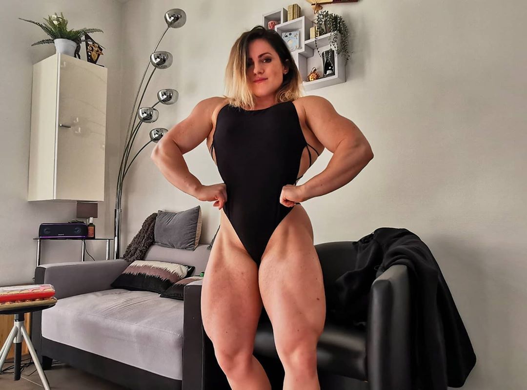 Dianna LegKiller - Крепкая девушка, Мышцы, Бодибилдинг, Muscle, Видео, Без звука, Вертикальное видео, Длиннопост