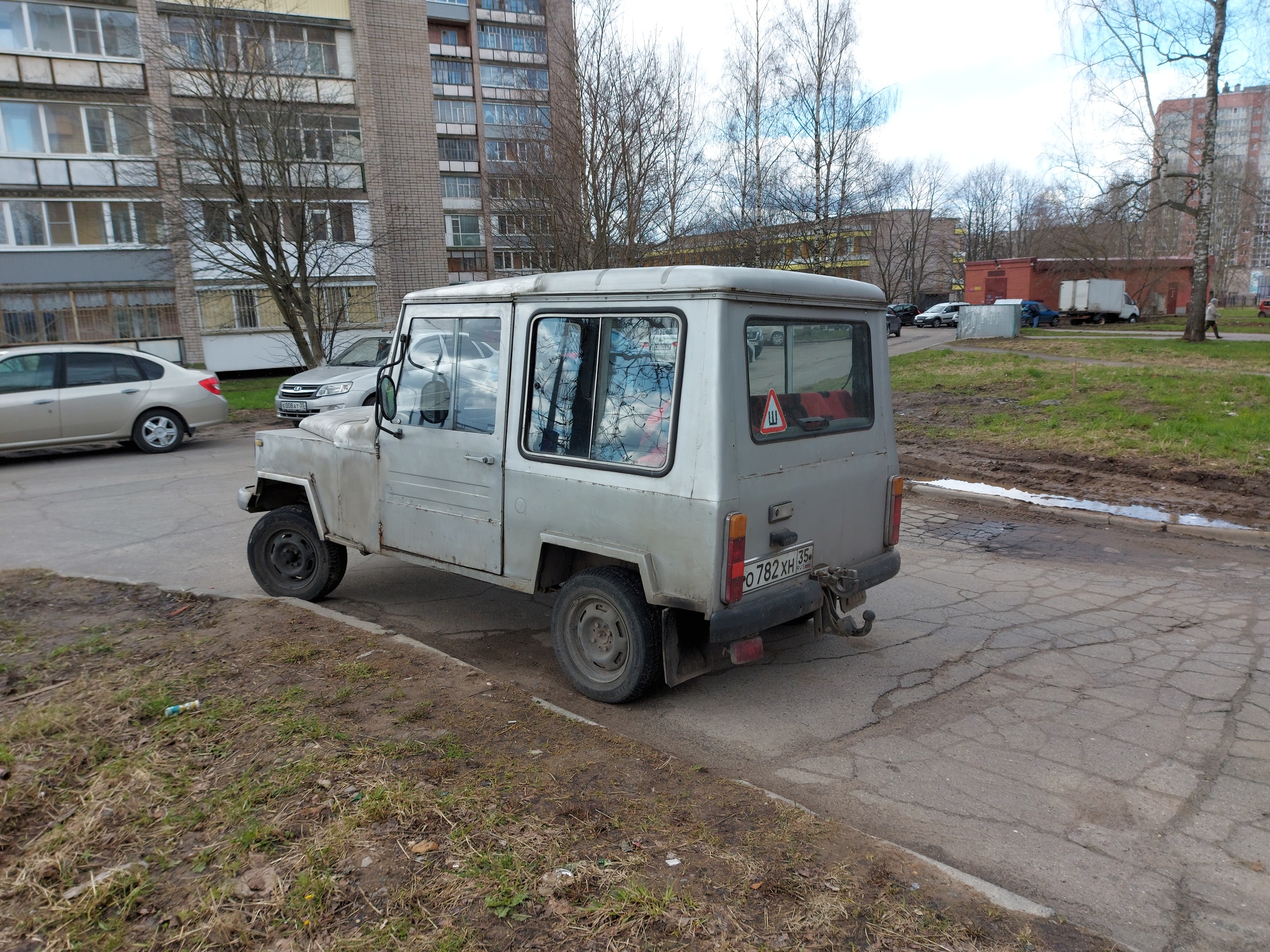 Ответ на пост «Найден автомобиль, который мы все рисовали в детстве» |  Пикабу