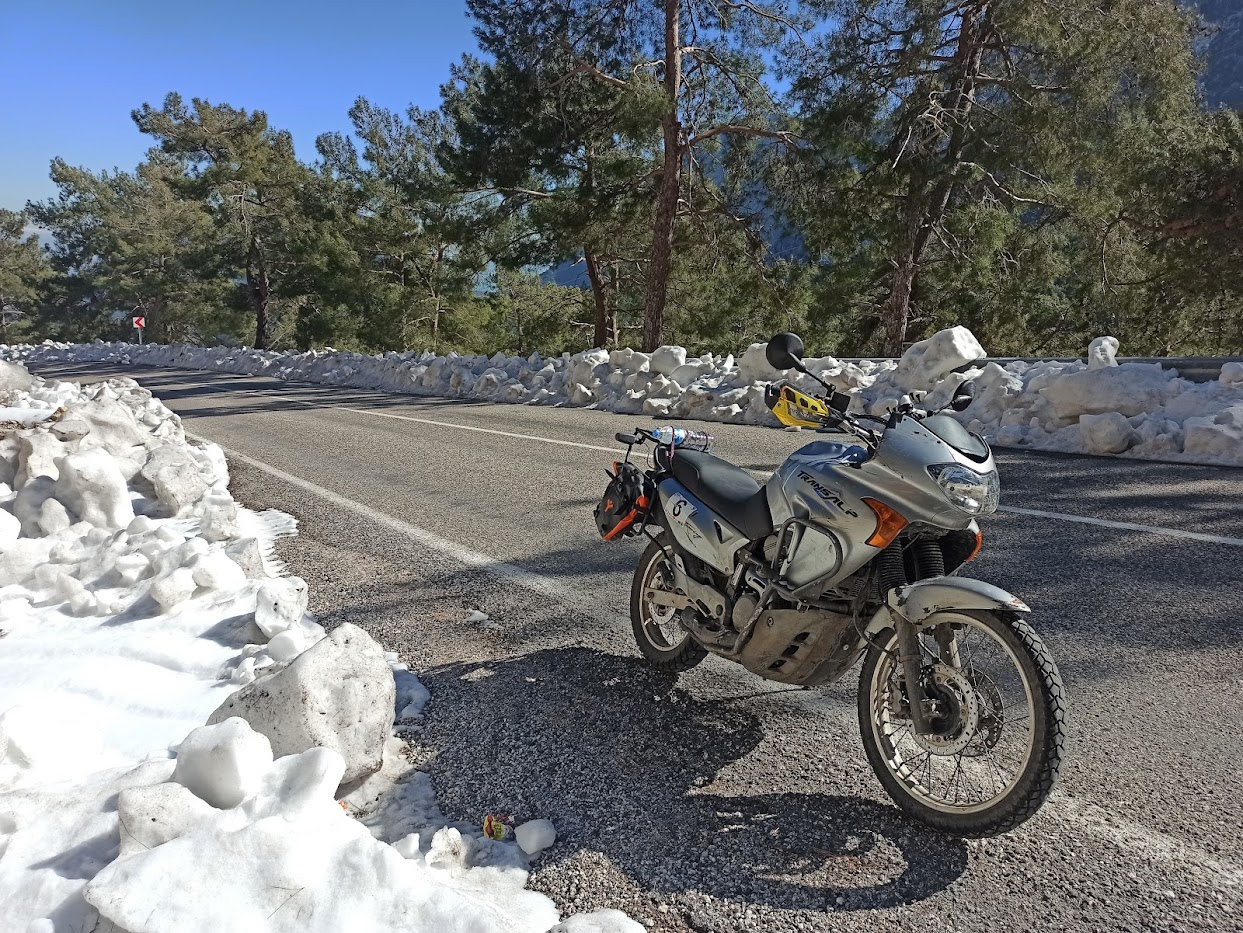 Transalp 650 and Turkey #2 - My, Mobile photography, Tourism, The mountains, Moto, Travels, Turkey, Antalya, Honda Transalp, Tour Enduro, Longpost