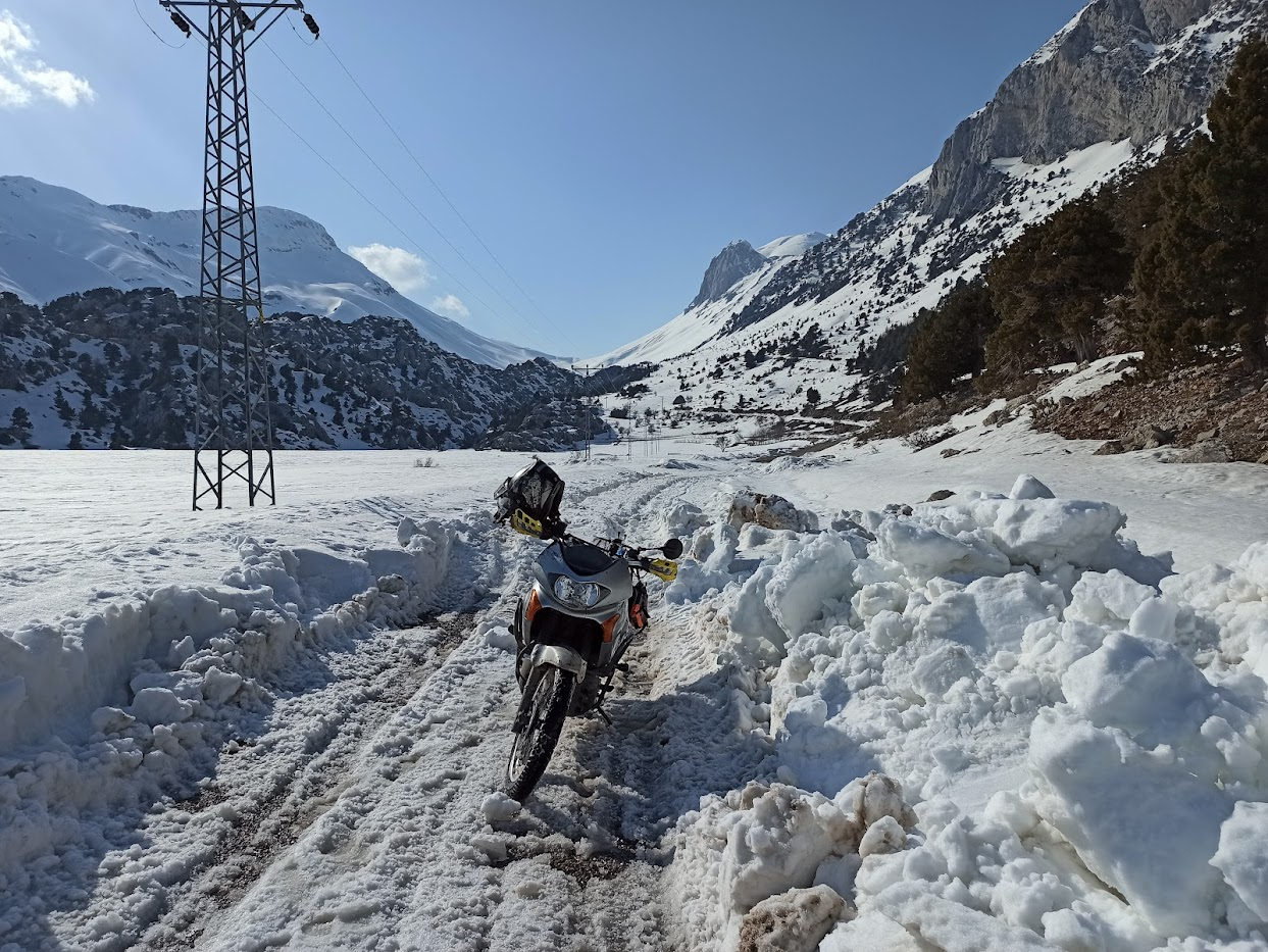 Transalp 650 and Turkey #4 - My, Mobile photography, Tourism, Moto, The mountains, Turkey, Antalya, Honda Transalp, Tour Enduro, Travels, Longpost