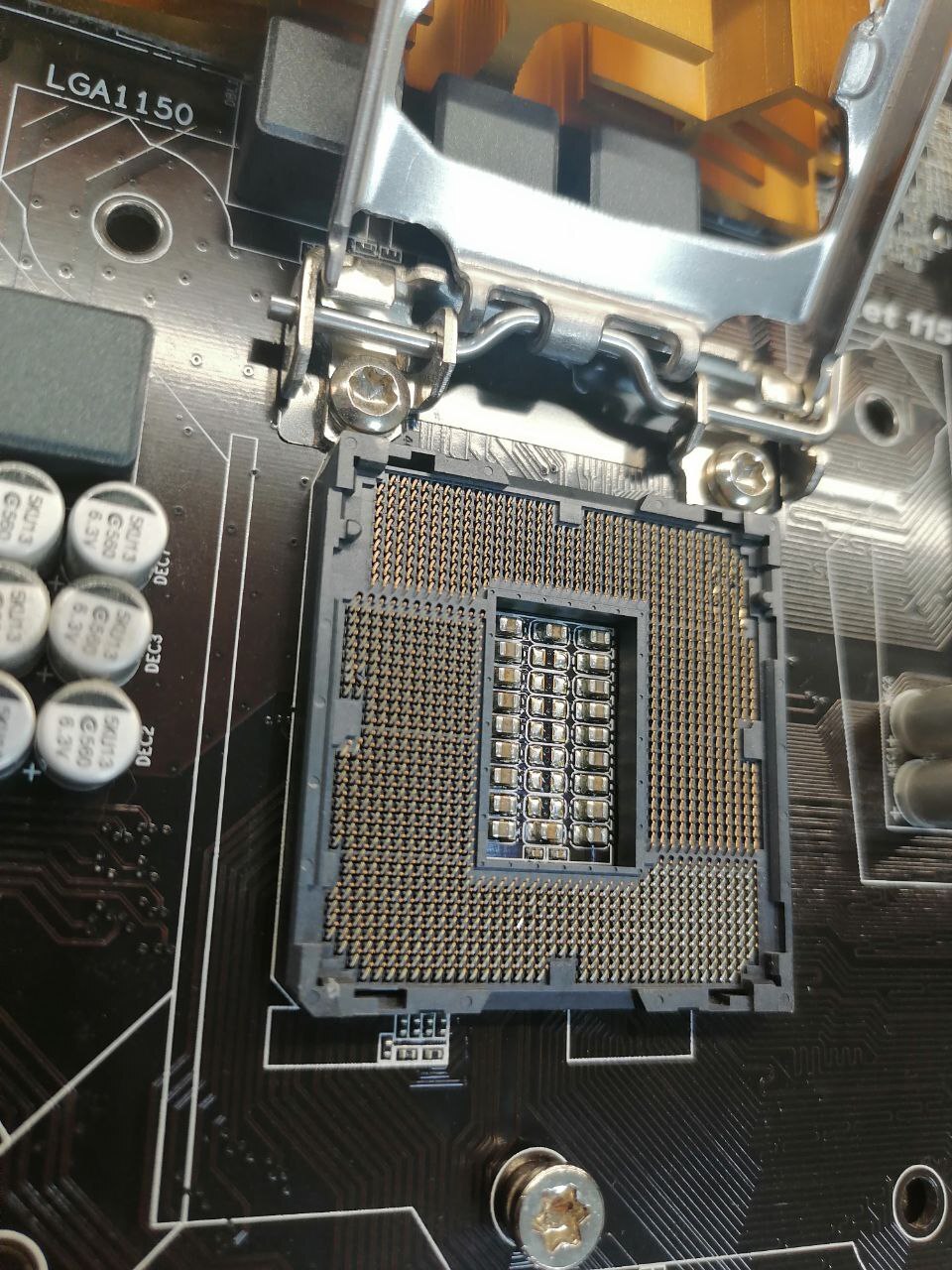 Under-repair of the motherboard on the 1150 socket - My, Repair of equipment, Repair, Electronics, Motherboard, Breaking, Longpost