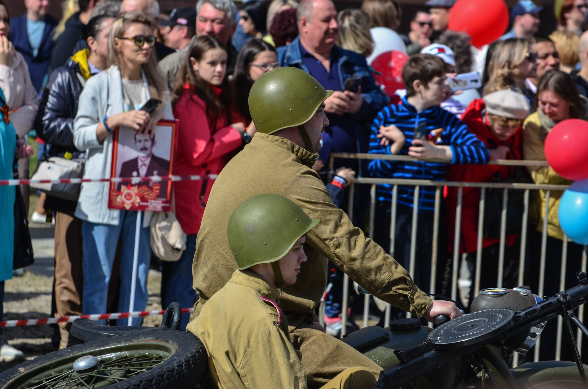 May 9 in Soviet / part 2 - My, May 9 - Victory Day, Soviet, KhMAO, The Great Patriotic War, Yugorsk, Victory parade, The Second World War, Airborne forces, Army, Red Army, Military equipment, Military, Paratroopers, Longpost