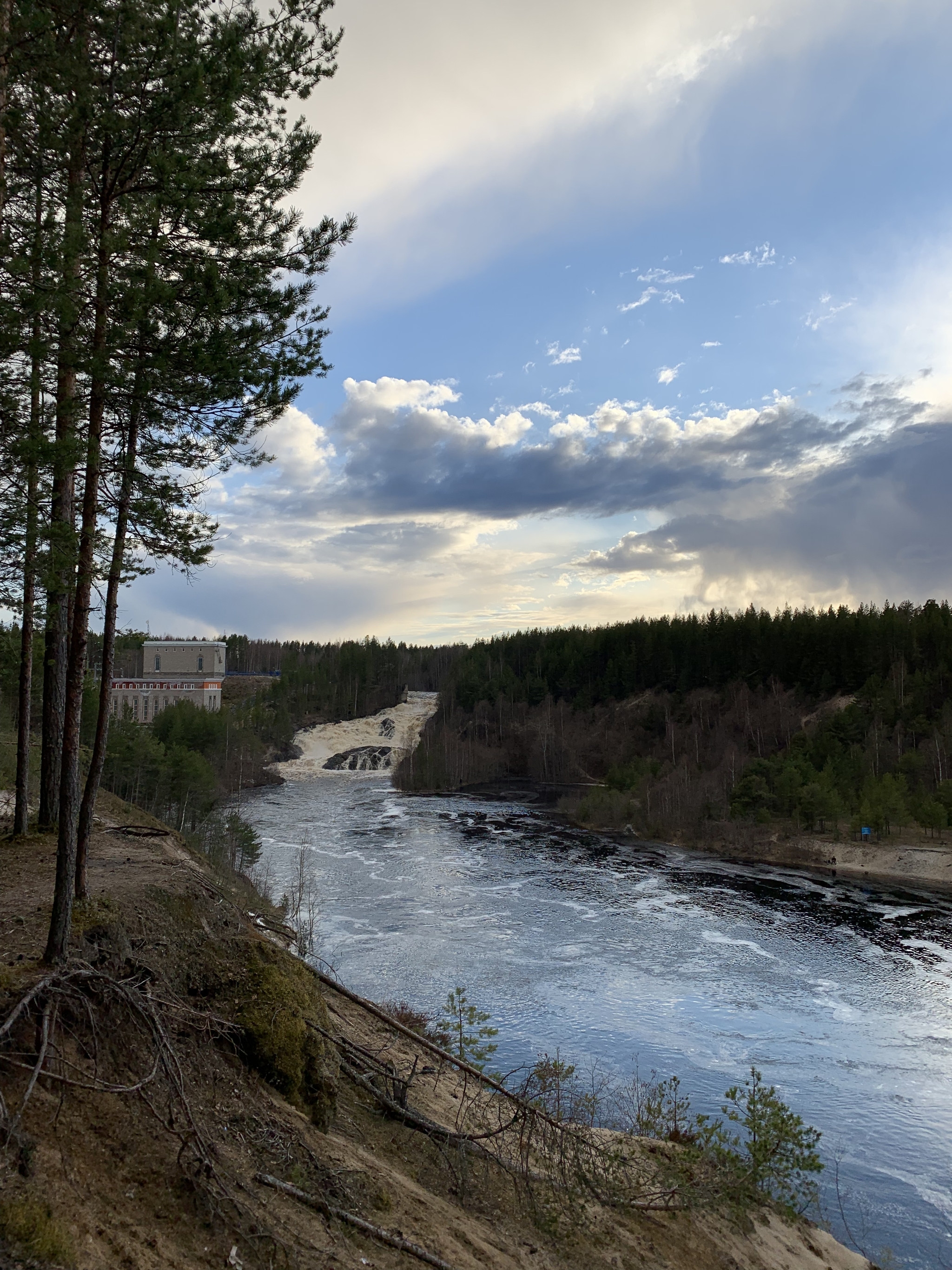 Beauty of Karelia - My, Travels, Relaxation, Road trip, Карелия, Waterfall, Reserves and sanctuaries, Road, Petrozavodsk, Saint Petersburg, Hydroelectric power station, Sunset, Holidays, Russia, Longpost