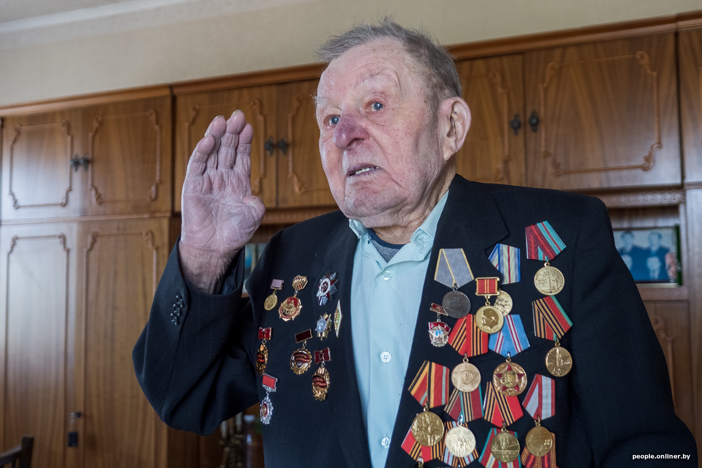 Ушаков петр филиппович сысерть. Последний ветеран вов. Русские ветераны. Ветеран танкист. Ветераны войны ярославской области.