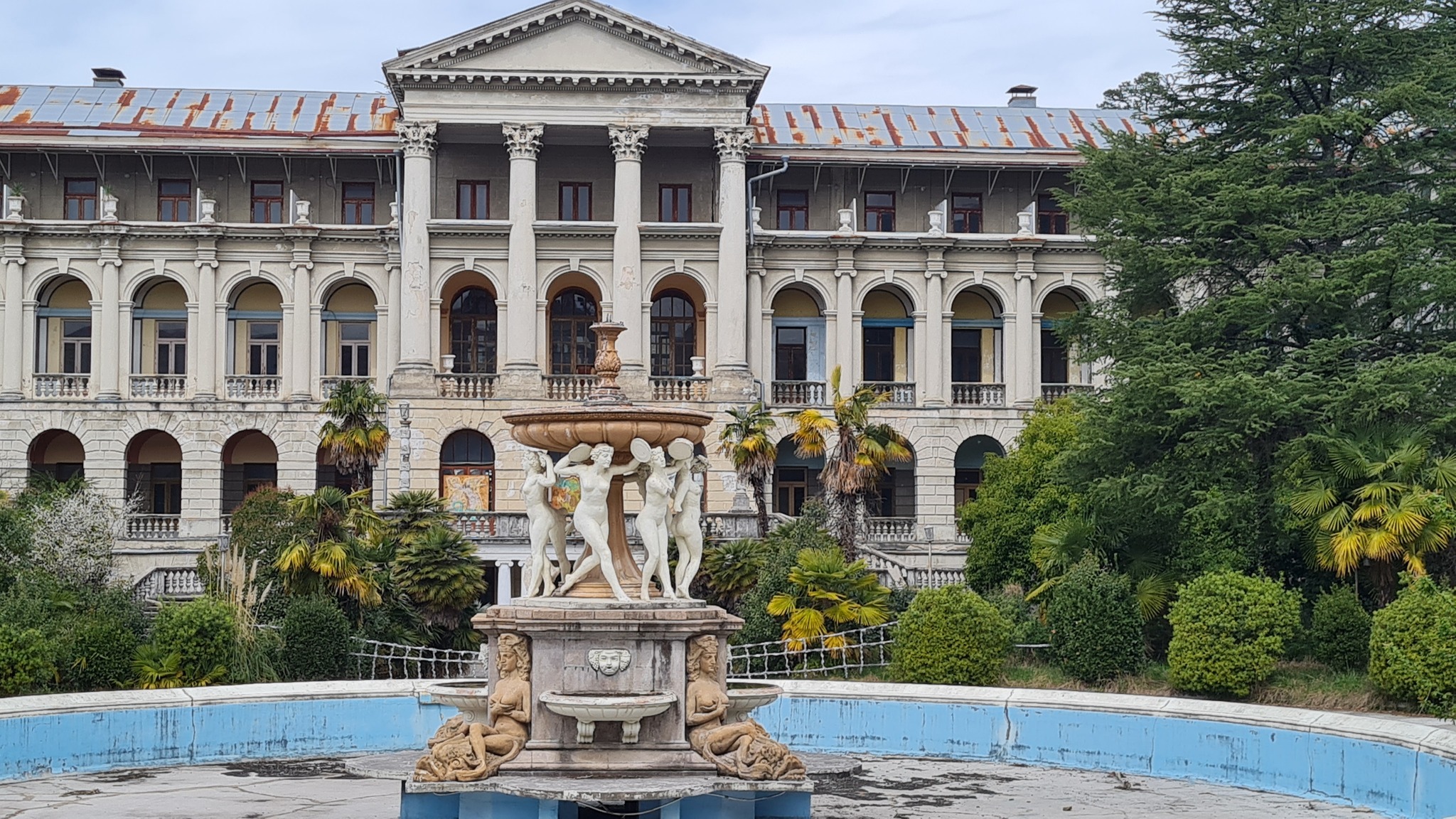 Abandoned sanatorium Ordzhonikidze - My, Sochi, Sanatorium Ordzhonikidze, Walk, Abandoned, Tourism, Longpost