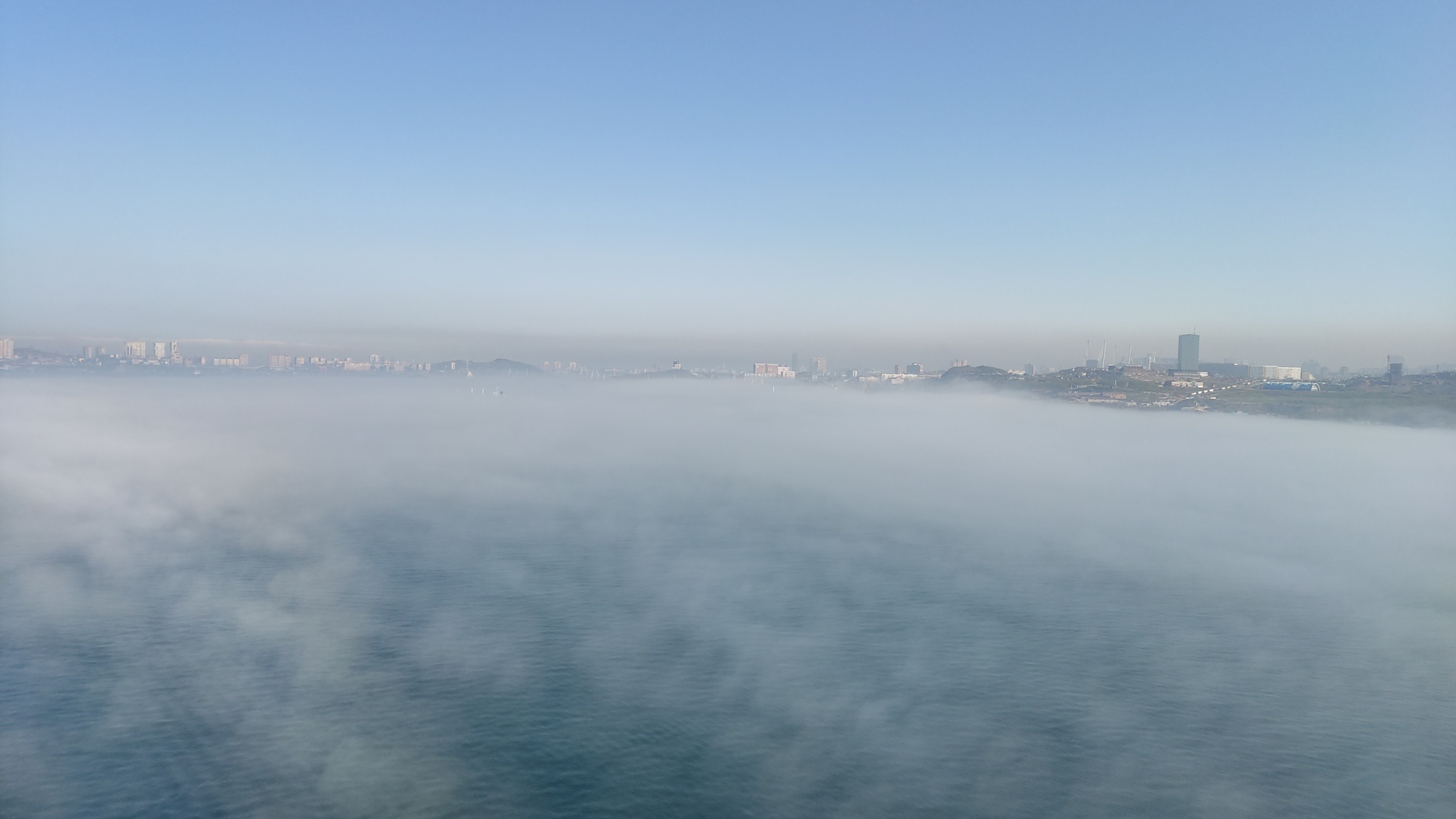 Why does the sea float - My, Vladivostok, Russian Bridge, Sea