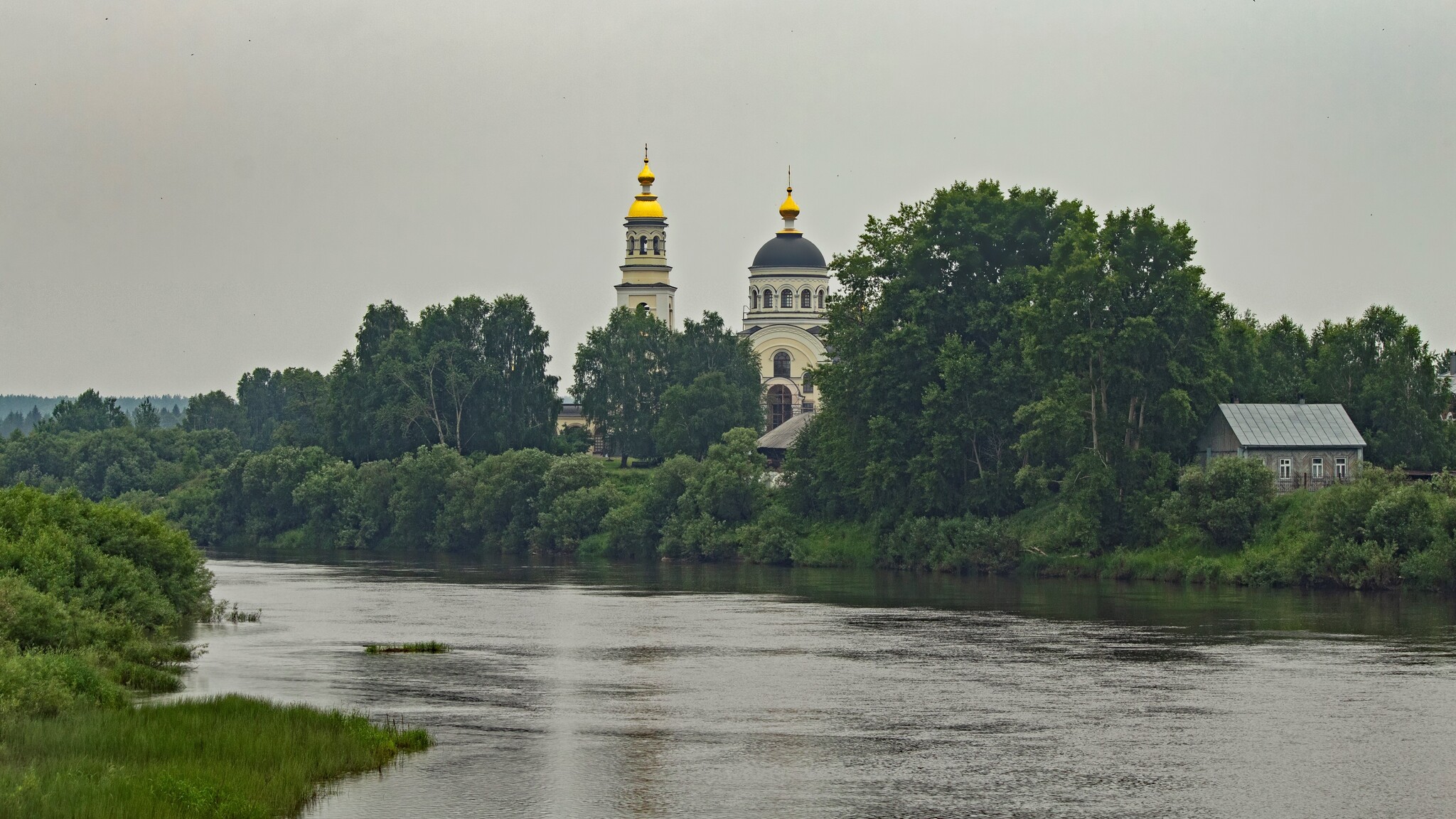 Landscape with domes - My, The photo, Beginning photographer, Landscape, Middle Ural, River, Church, Village