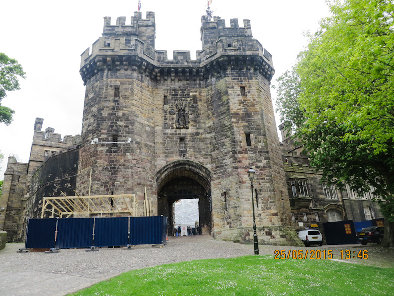 We wander through the Middle Ages. Lancaster Castle. Part 2 - My, Middle Ages, England, Story, Great Britain, Locks, Lancaster, Longpost