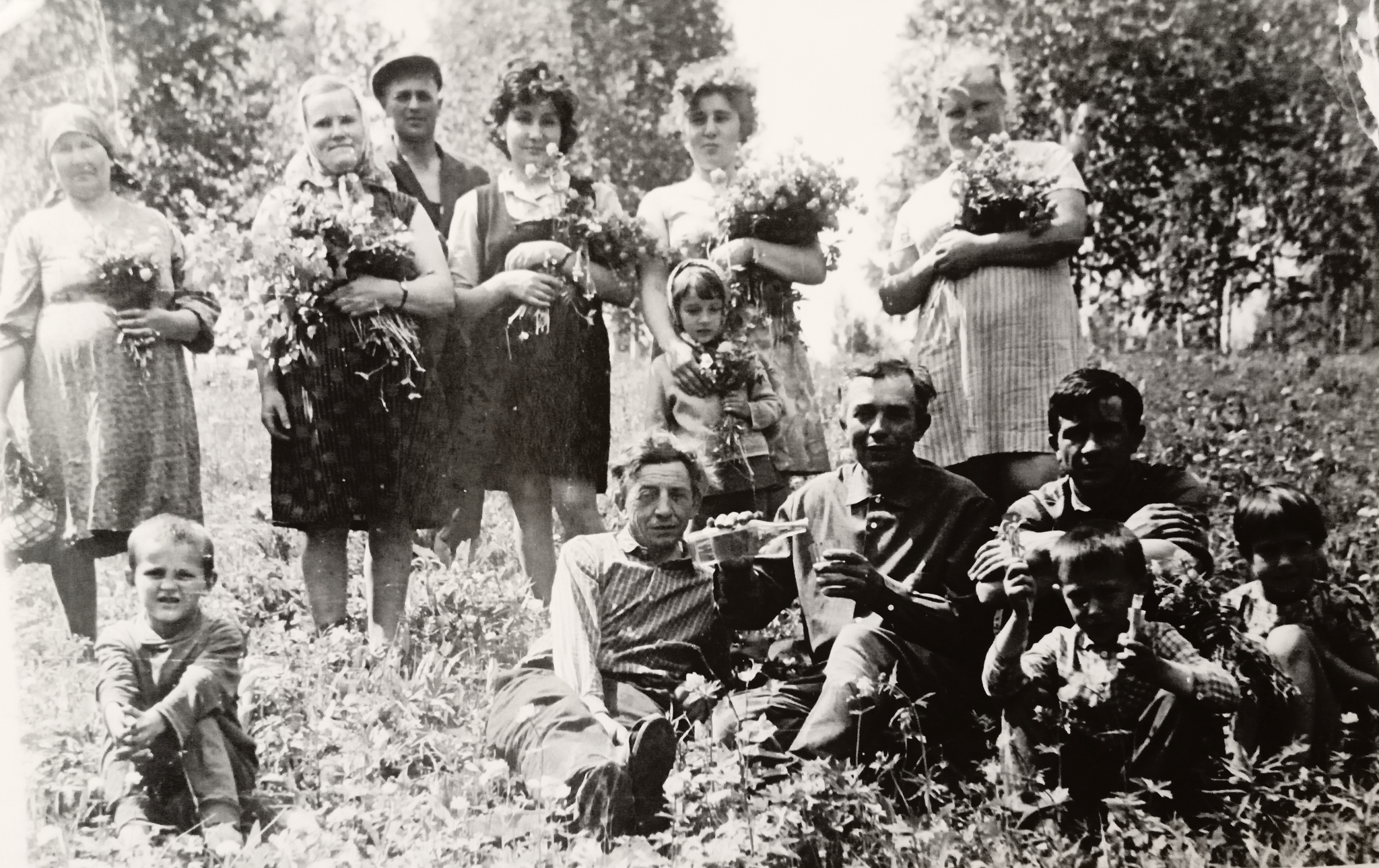 Уникальный архив: красивые старые фотографии молдавских крестьян 50-70-х годов