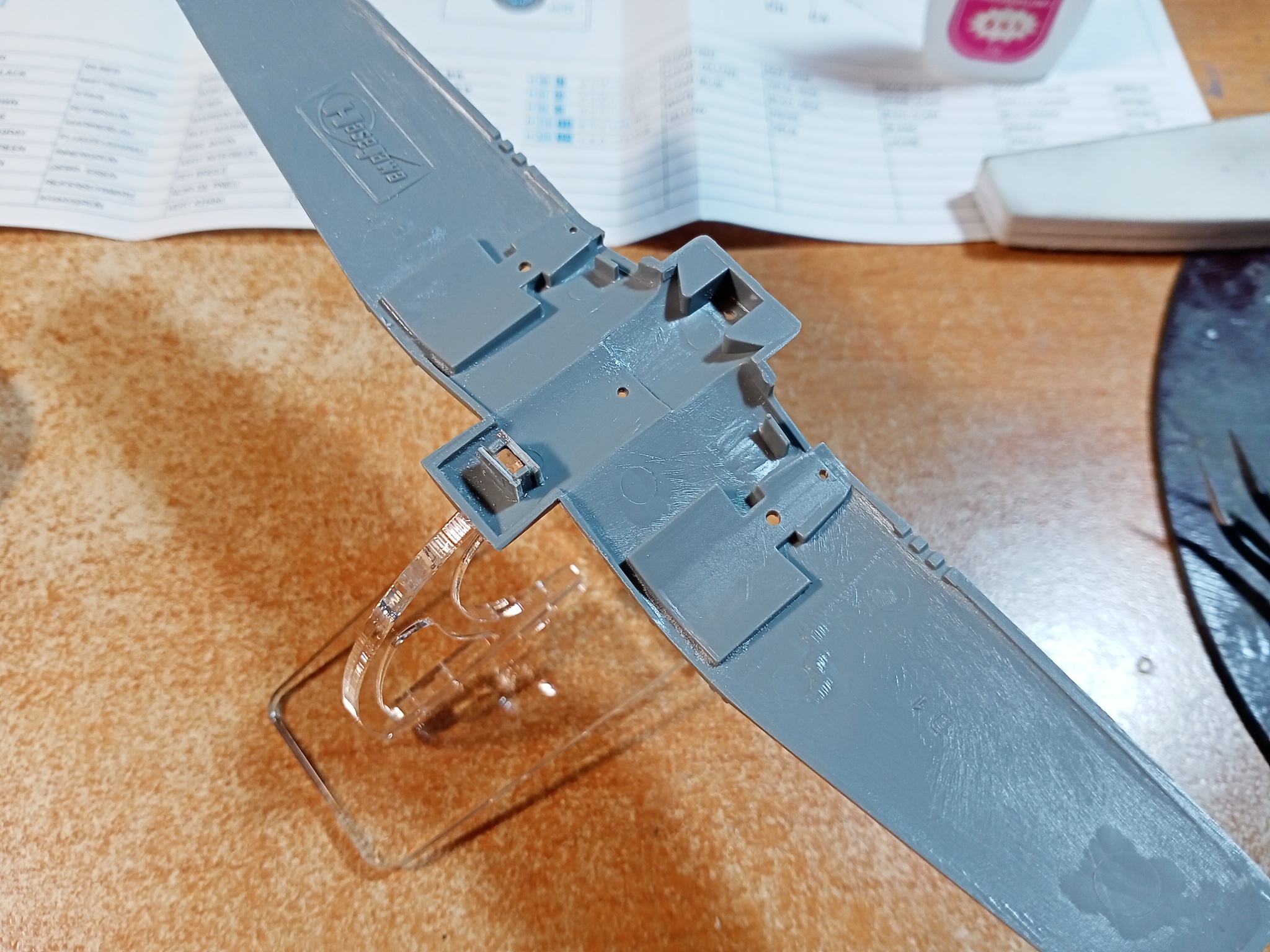 Chance-Vought F4U-1D Corsair (1/72 Hasegawa). Заметки по сборке - Моё, Стендовый моделизм, Моделизм, Масштабная модель, Хобби, Миниатюра, Покраска миниатюр, Своими руками, Рукоделие с процессом, Рукоделие, Авиация, Вторая мировая война, Самолет, Сборная модель, Сборка, Аэрография, Обзор, США, Истребитель, Палубная авиация, Корсары, Длиннопост