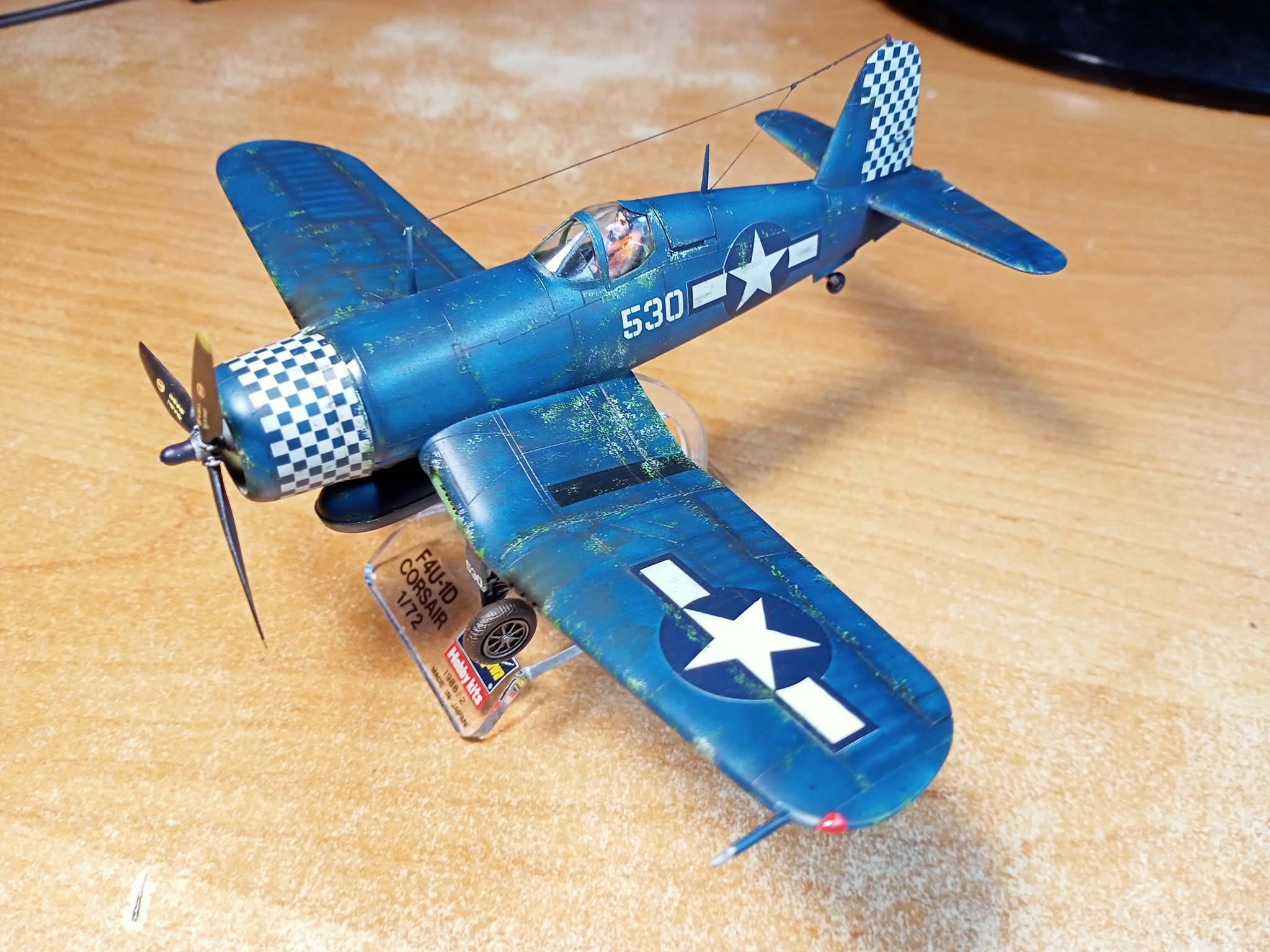 Chance-Vought F4U-1D Corsair (1/72 Hasegawa). - My, Stand modeling, Modeling, Scale model, Hobby, Miniature, Painting miniatures, With your own hands, Needlework with process, Needlework, Aviation, The Second World War, Airplane, Prefabricated model, Assembly, Airbrushing, Overview, USA, Fighter, Carrier-based aviation, Corsairs, Longpost