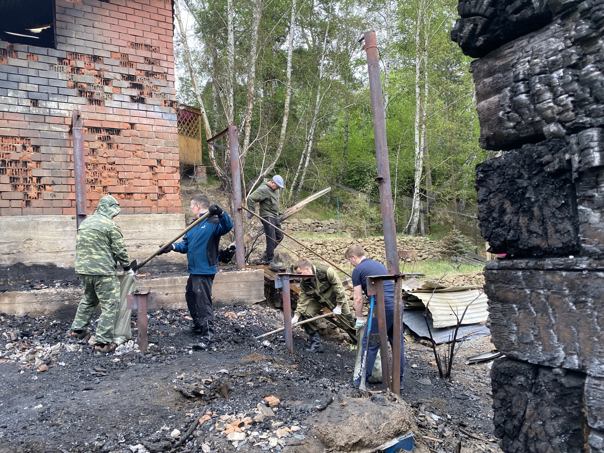 Continuation of the post Fire is scary - My, Fire, House, Fire, Father, Vertical video, Reply to post, Longpost