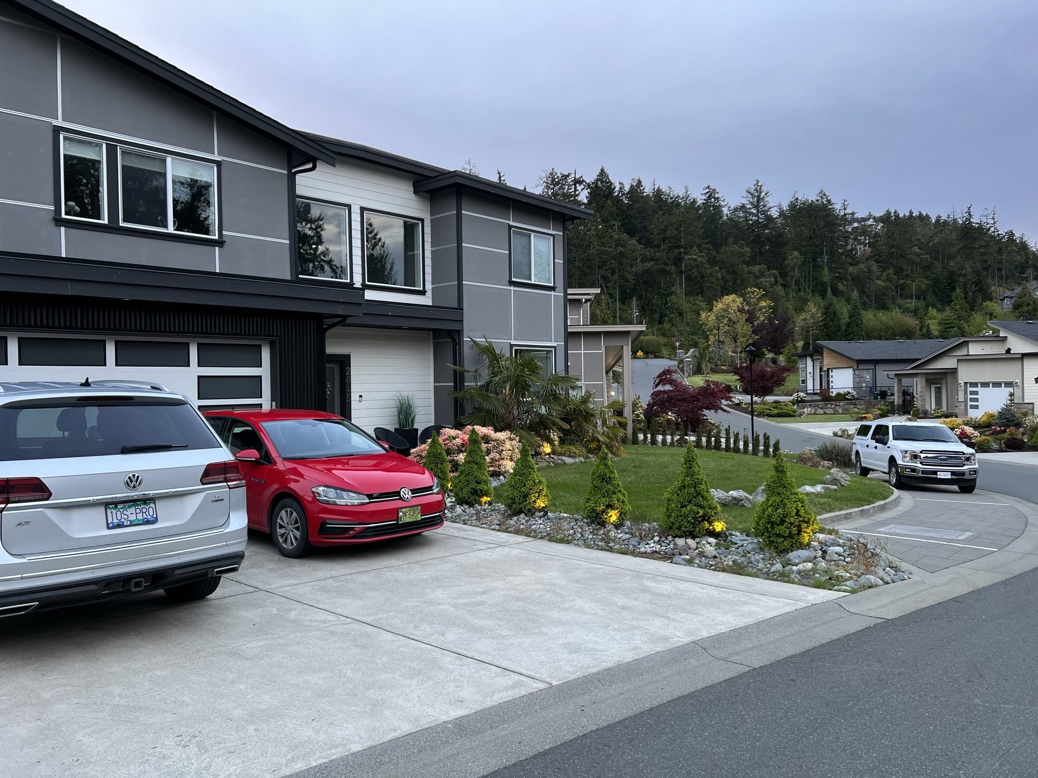 Canada - My, Town, Road, House, The street, Car, Evening, beauty, Purity, A life, Canada, Longpost