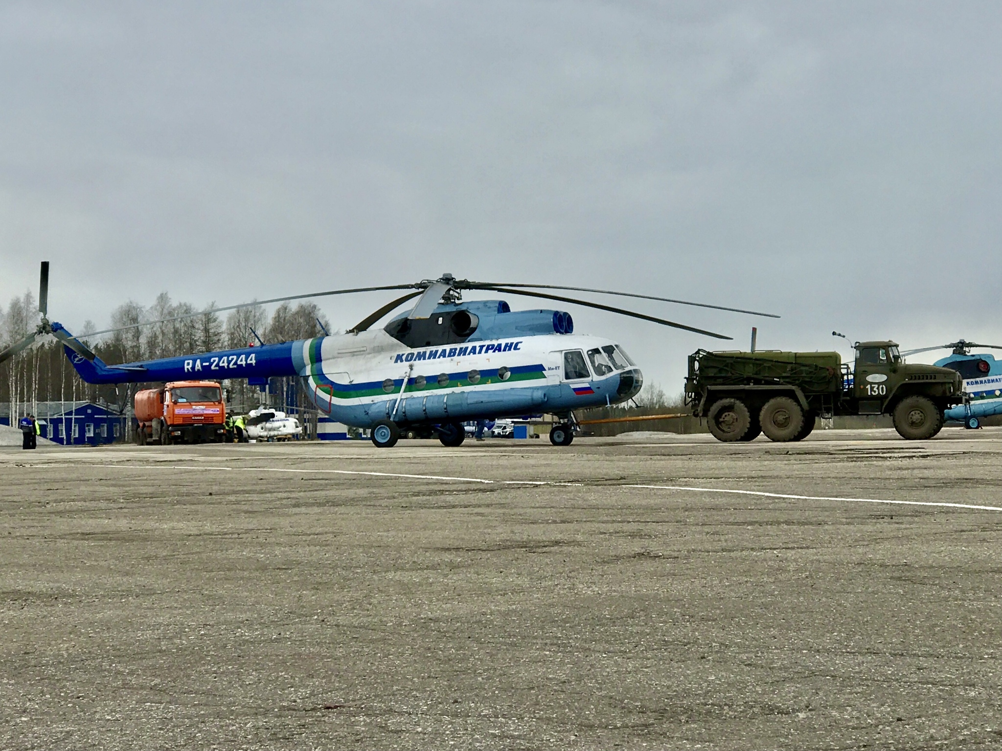 Air crane MI-10k - My, Aviation, Helicopter, Mi-10k, Hobby, Mobile photography, Longpost