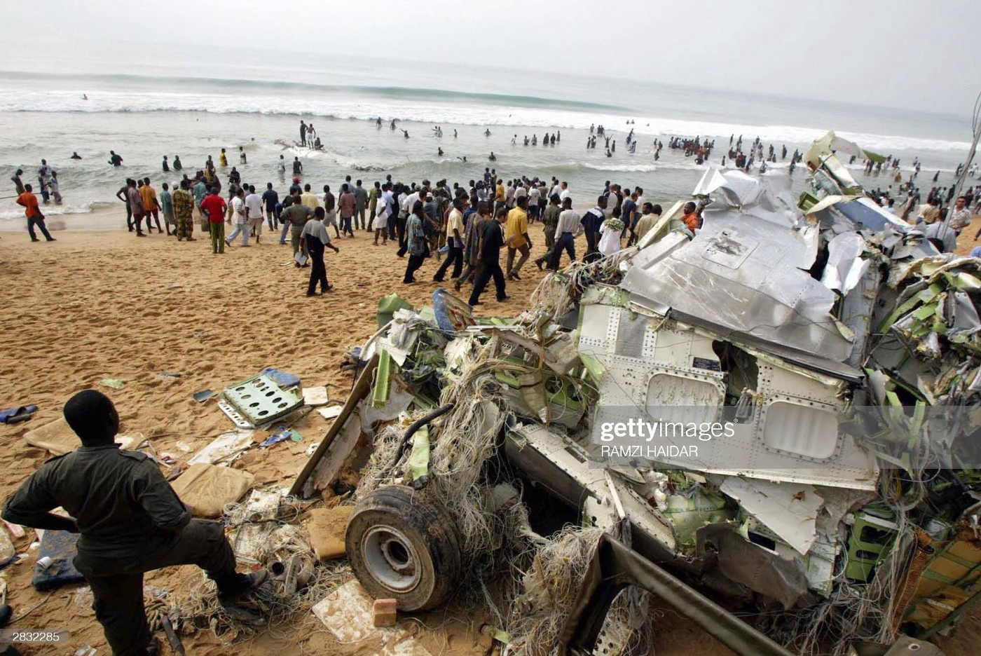 Typical African wreck - My, Cat_cat, Story, Text, Airplane, Plane crash, Africa, Mat, Longpost