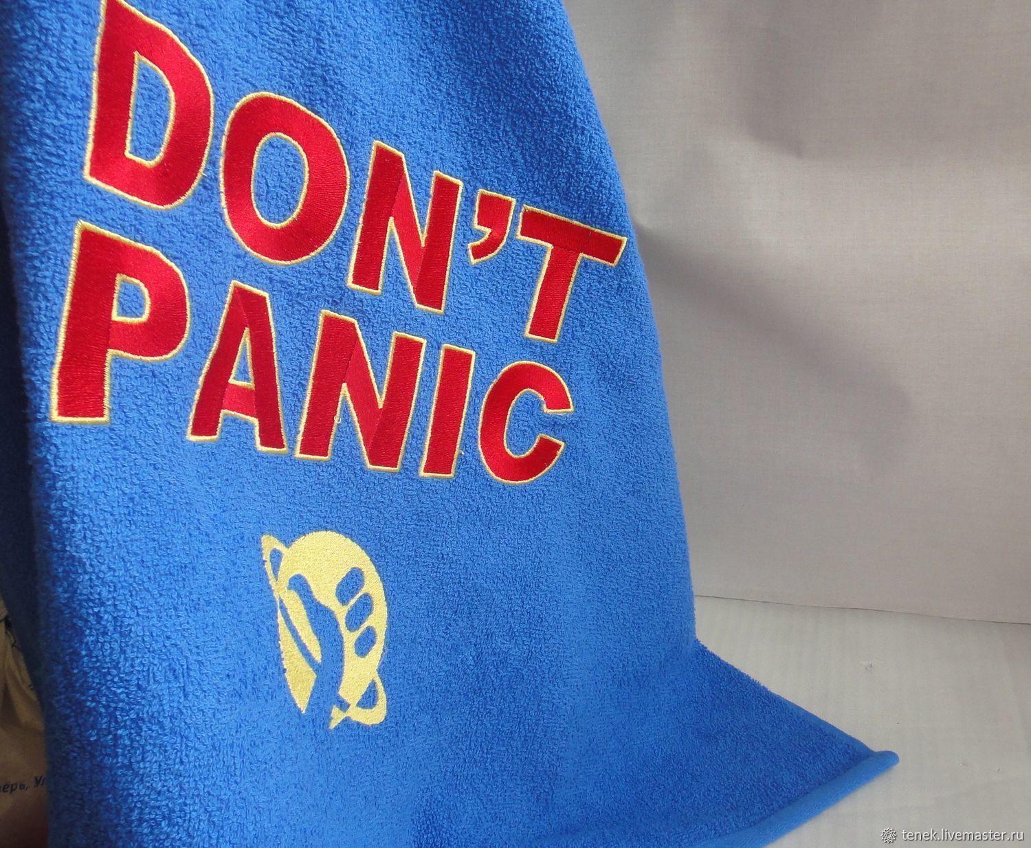 Happy towel day! - My, Longpost, Holidays, The Hitchhiker's Guide to the Galaxy, 42, Congratulation, Text, Don't panic, Humor, Strange humor