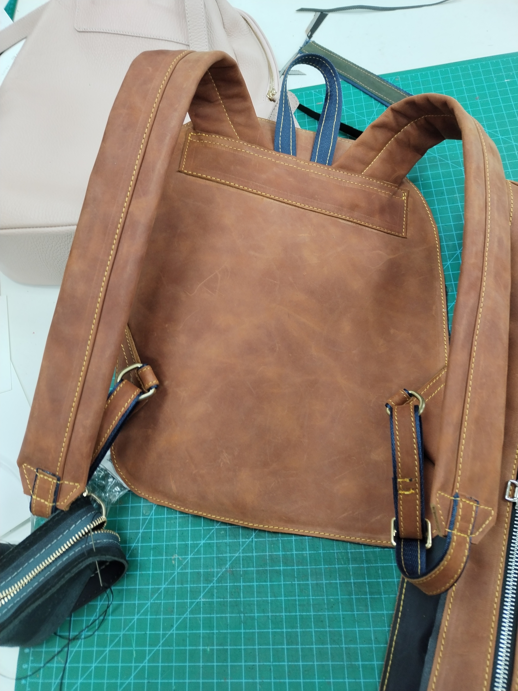 Sewing on a typewriter, or how I took such a step - My, Leather, Backpack, I share, Handmade, Leather products, Crazy Horse, Longpost