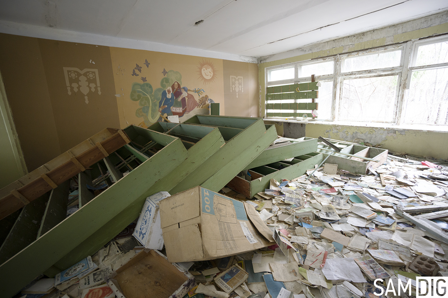 Abandoned village school. - My, Abandoned, Travel across Russia, Made in USSR, Urbanphoto, Samara Region, Urbanfact, Soviet, School, Studies, History of the USSR, Travels, Lenin, Back to USSR, История России, Longpost