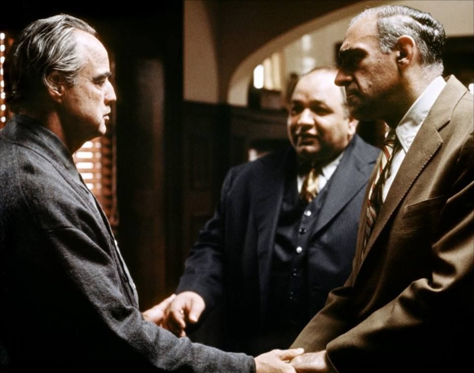 THIS IS WHY THE WAR OF THE FIVE FAMILIES IN THE GODFATHER STARTED! - Hollywood, Celebrities, Actors and actresses, Video review, Godfather, Al Pacino, Coppola, Movies, Spoiler, Video, Youtube, Longpost