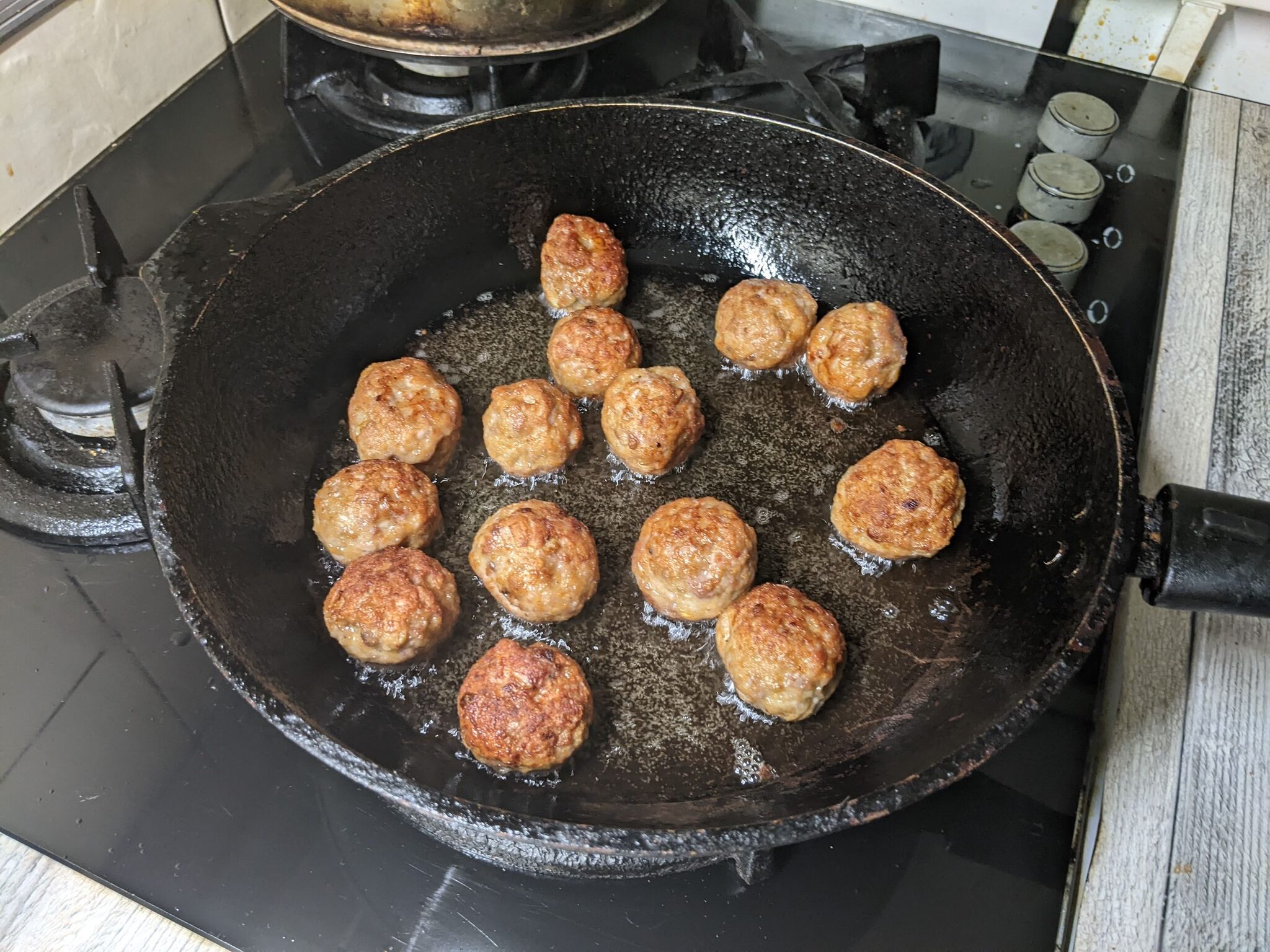 My meatballs are not “the same ones”, but also nothing - My, Food, Recipe, Meatballs, Meatballs, Meat, Video, Longpost