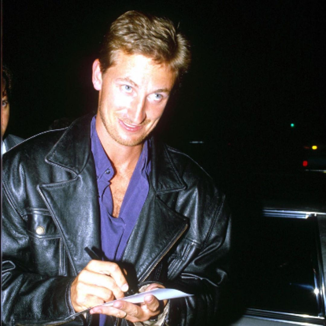 Premiere of the film Point Break, July 10, 1991 - Actors and actresses, Celebrities, On the Crest of the Wave Film, Keanu Reeves, Patrick Swayze, Kathryn Bigelow, Gary Busey, Arnold Schwarzenegger, Michael Bean, Hollywood, Longpost