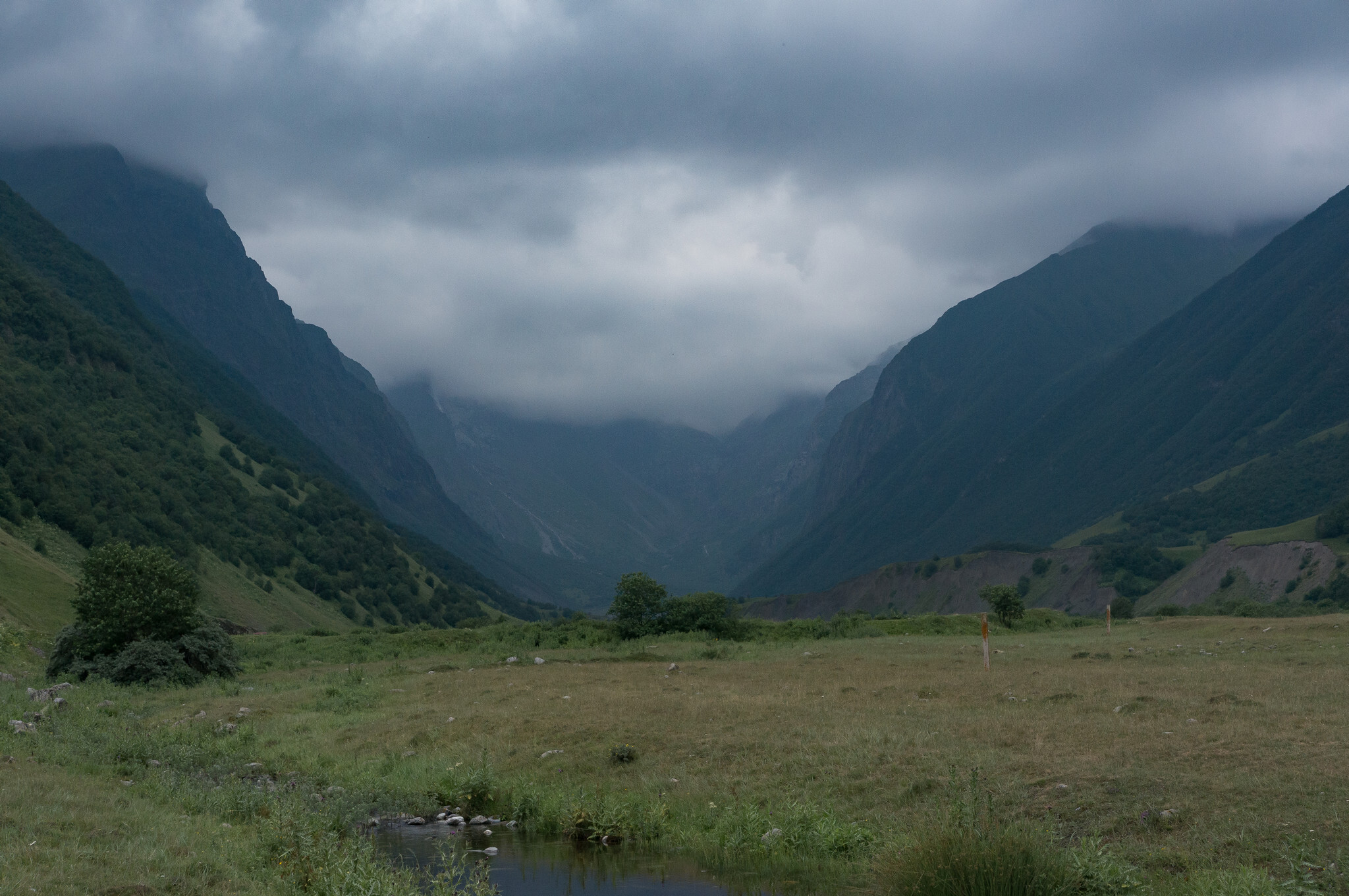 Caucasus. - My, Caucasus, North Ossetia Alania, Dargavs, Horseback riding, Waterfall, Rain, Longpost