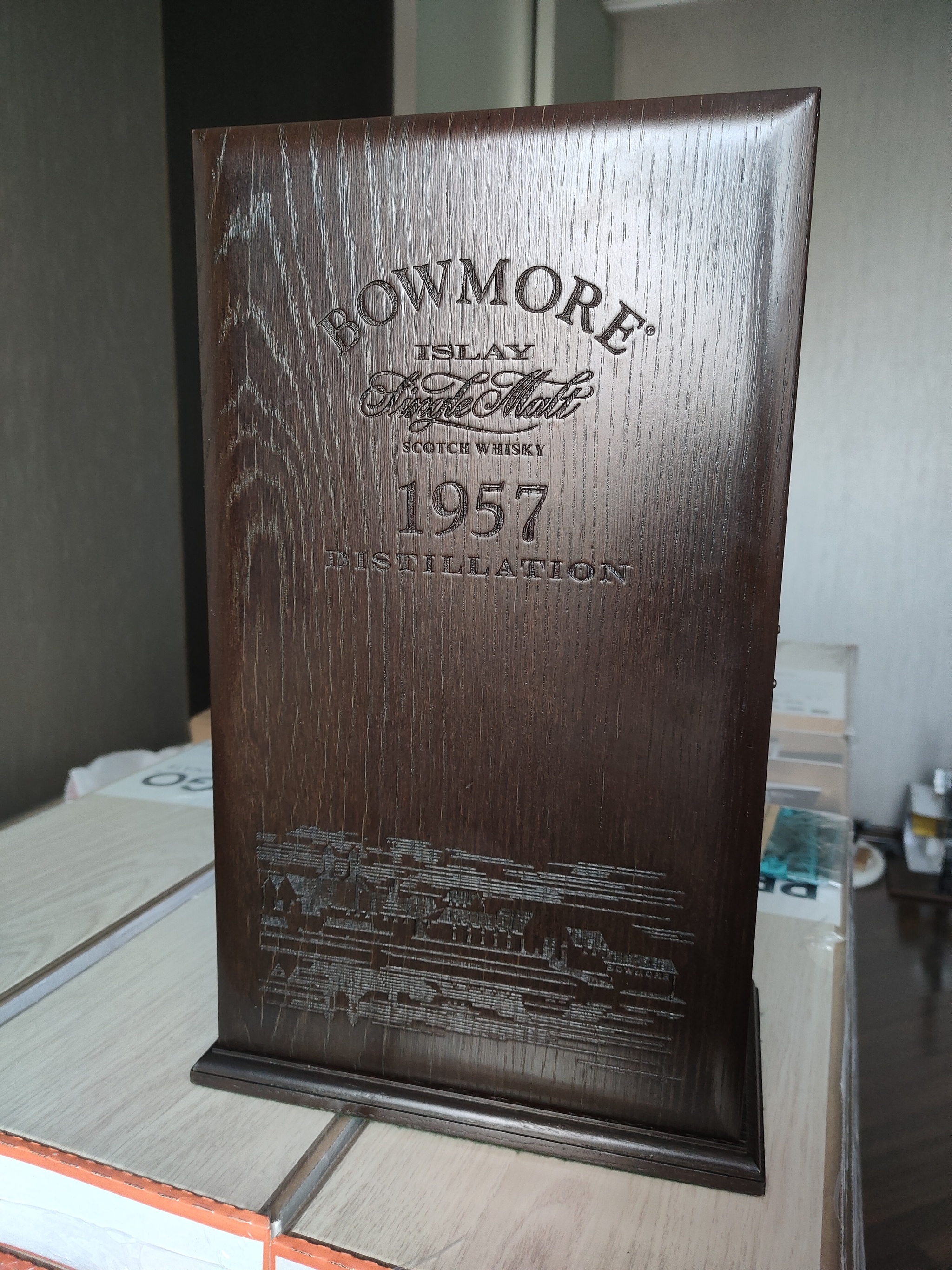 bowmore whiskey 1957 - My, Prices, Sale, Whiskey, Alcohol, Vintage, Longpost