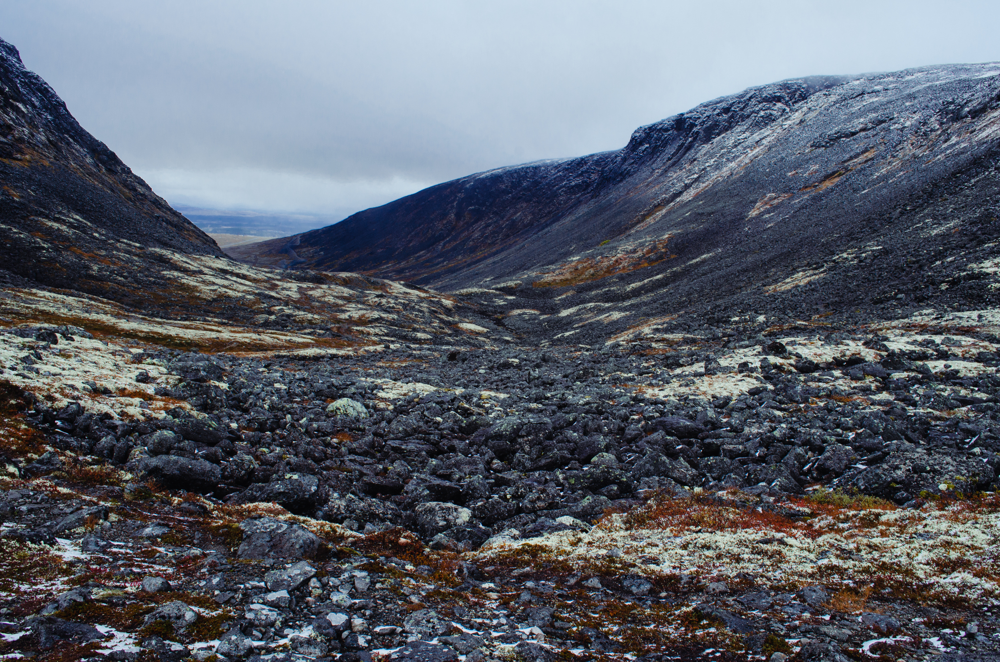 Lovozero tundra. - My, Travel across Russia, The nature of Russia, Kola Peninsula, Travels, Mountain tourism, Landscape, Hike, Tent, The mountains, Lovozero, Tourism, Nature, Туристы, Pass, Tundra, The photo, Video blog, Video, Youtube, Longpost