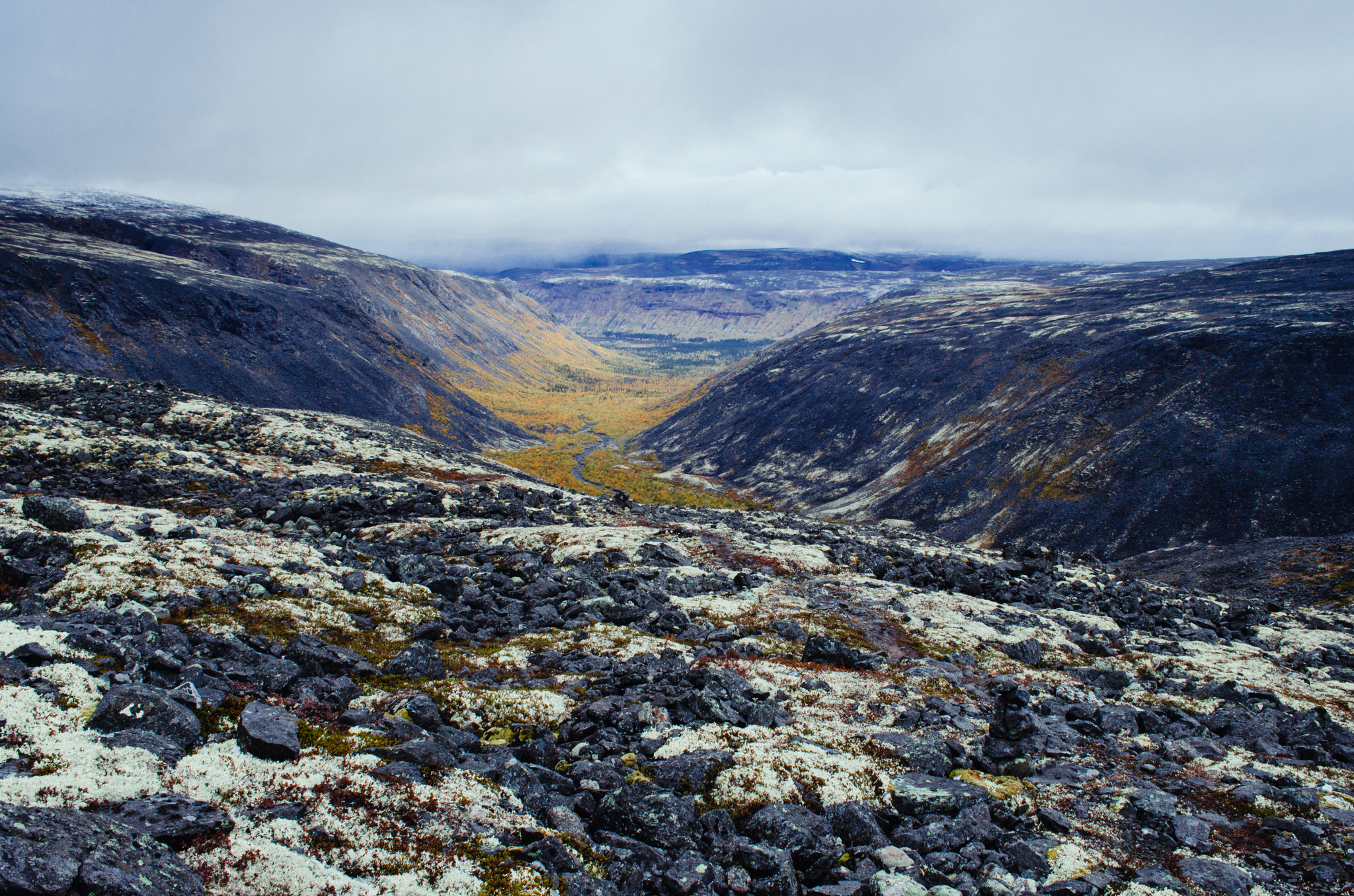 Lovozero tundra. - My, Travel across Russia, The nature of Russia, Kola Peninsula, Travels, Mountain tourism, Landscape, Hike, Tent, The mountains, Lovozero, Tourism, Nature, Туристы, Pass, Tundra, The photo, Video blog, Video, Youtube, Longpost