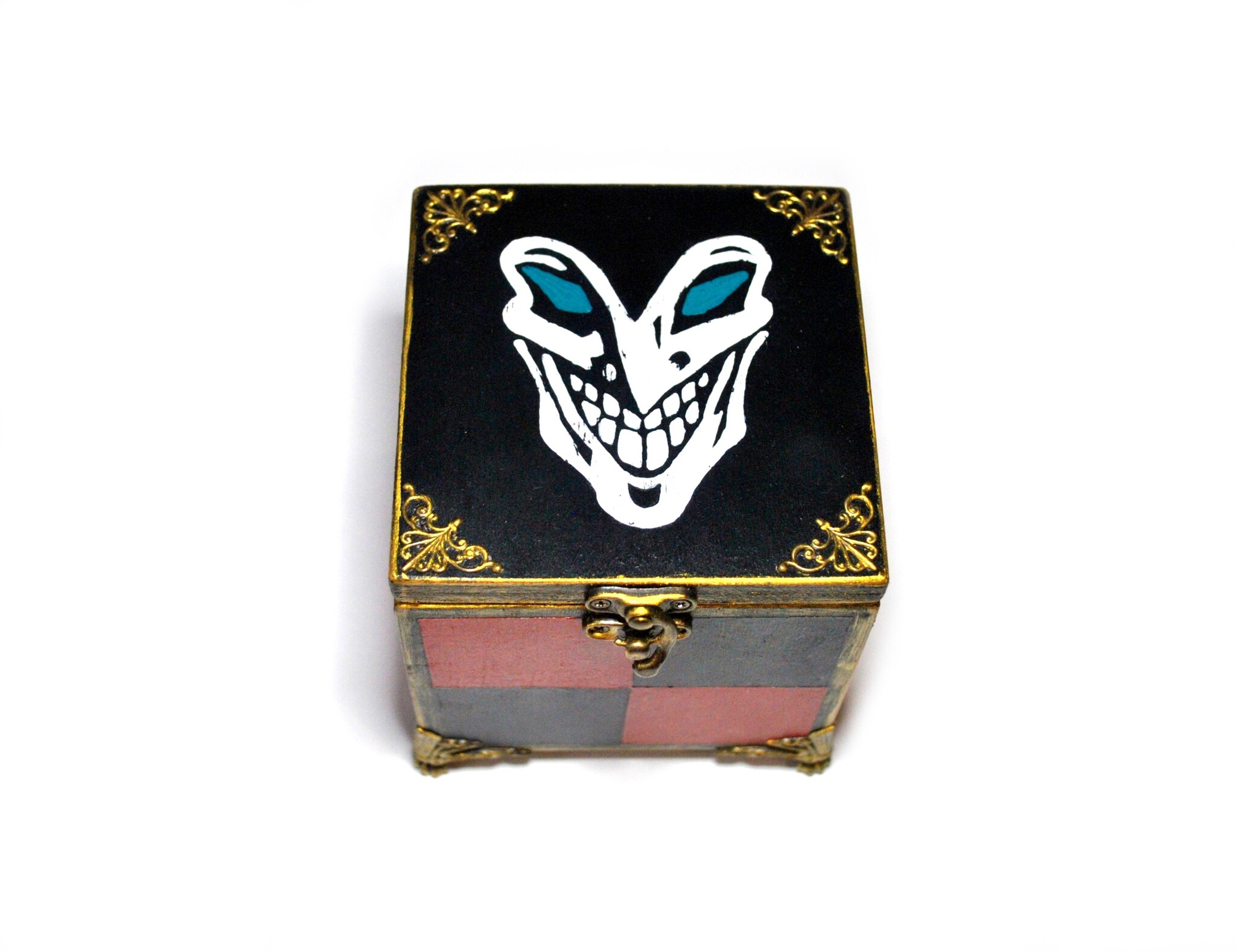 Box with Jester Shaco - My, Shaco, League of legends, Needlework without process, Handmade, Craft, Hobby, Figurines, Creation, Decor, Friday tag is mine, Longpost