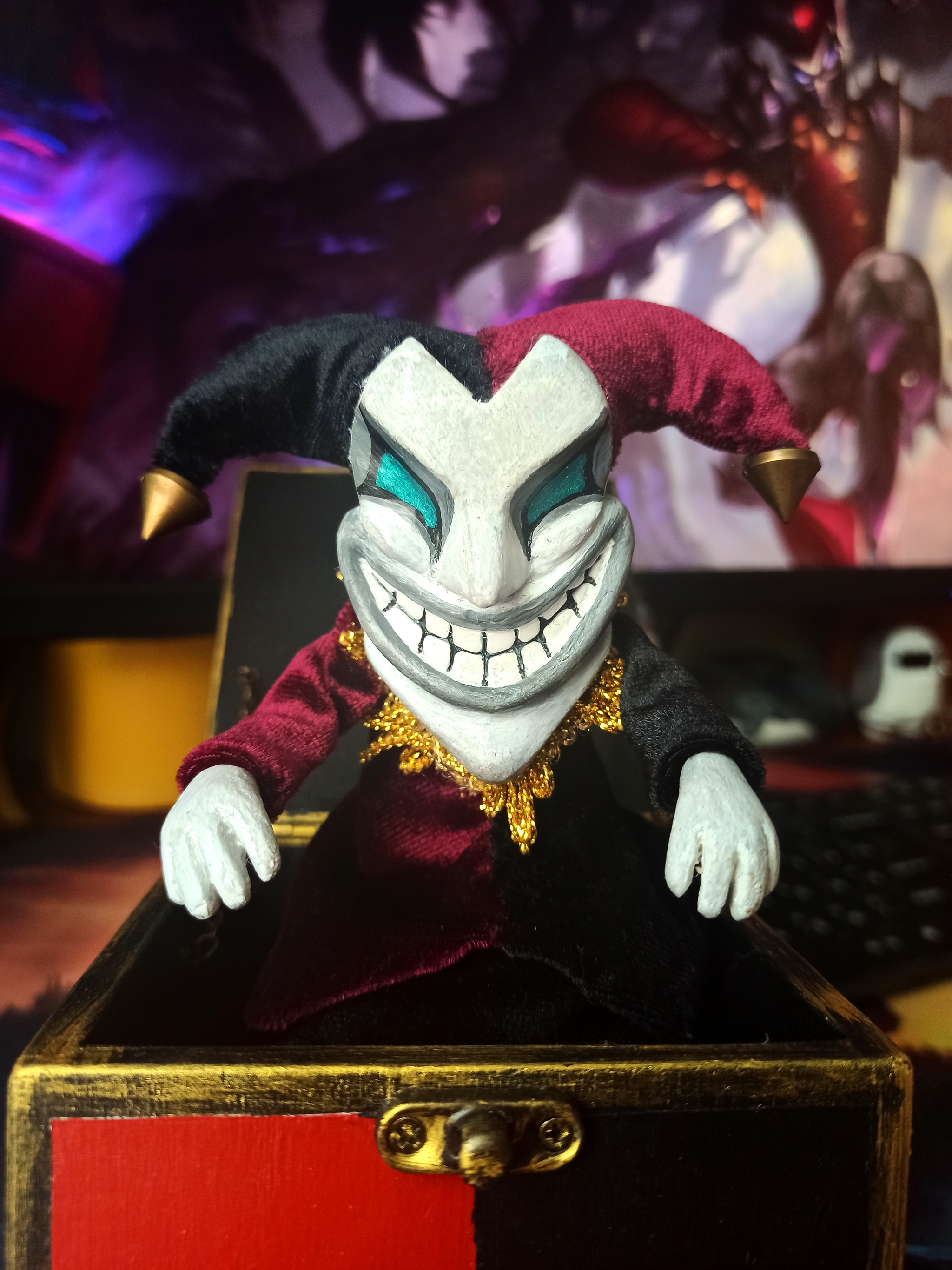 Box with Jester Shaco - My, Shaco, League of legends, Needlework without process, Handmade, Craft, Hobby, Figurines, Creation, Decor, Friday tag is mine, Longpost