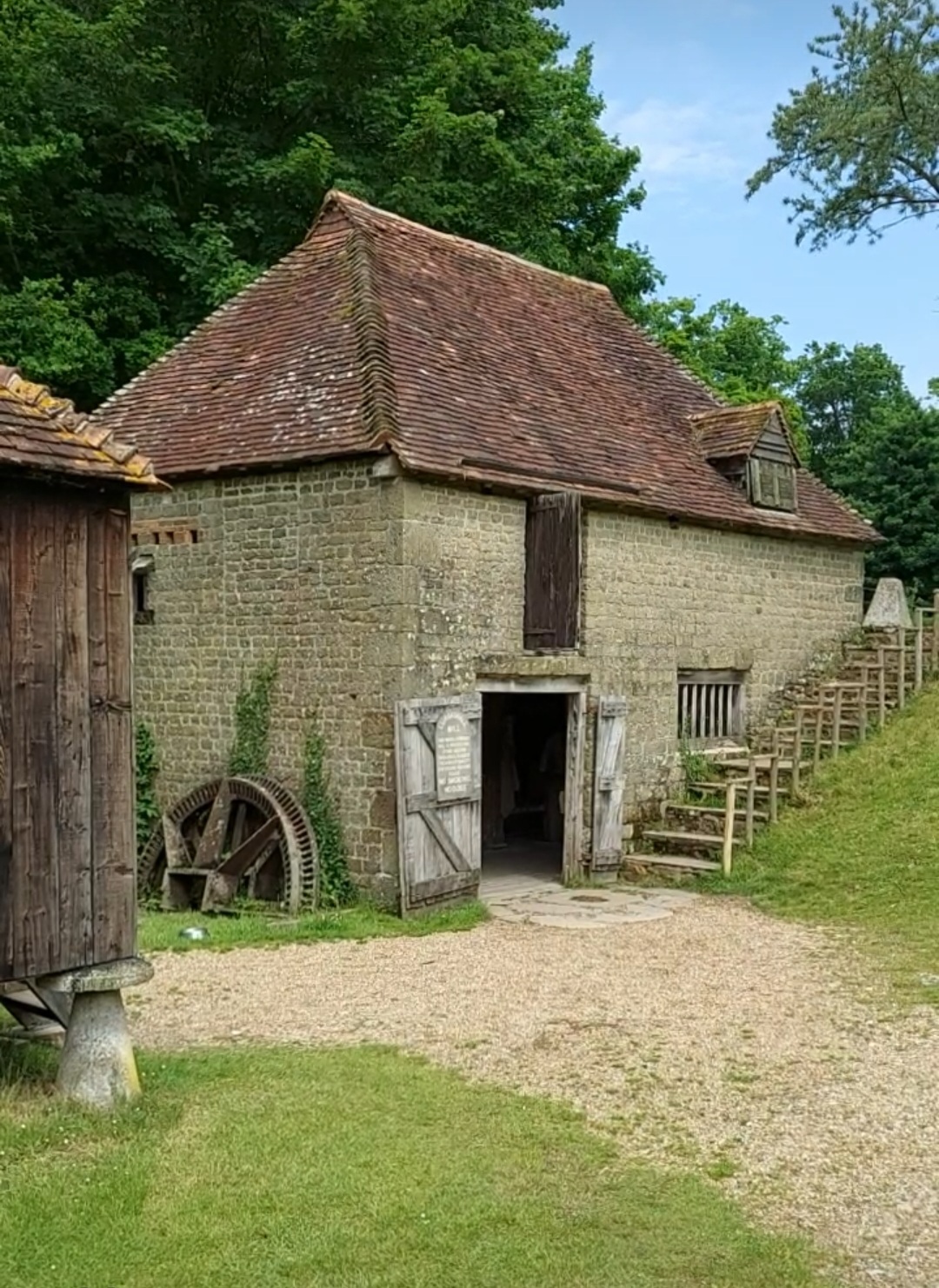 Water mill and more - My, Great Britain, England, Old houses, Open Air Museum, Mill, Water Mill, Story, Victorian era, Bread, Flour, Beautiful view, Farming, Video, Vertical video, Longpost