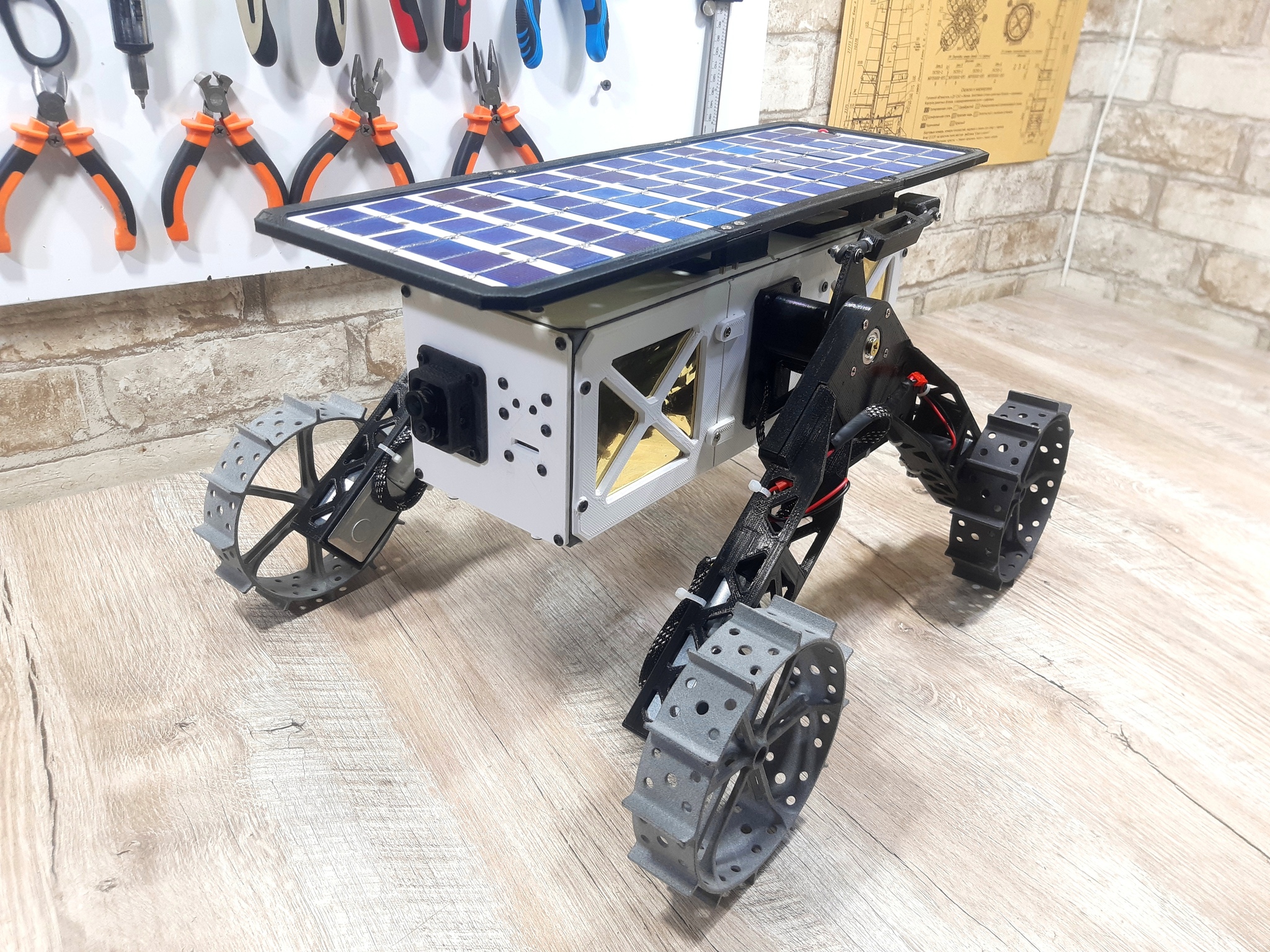 CubeRover MK1 - Lunar rover based on Cubesat nanosatellite - My, 3D печать, Lunar rover, Arduino, Longpost, Video, Youtube