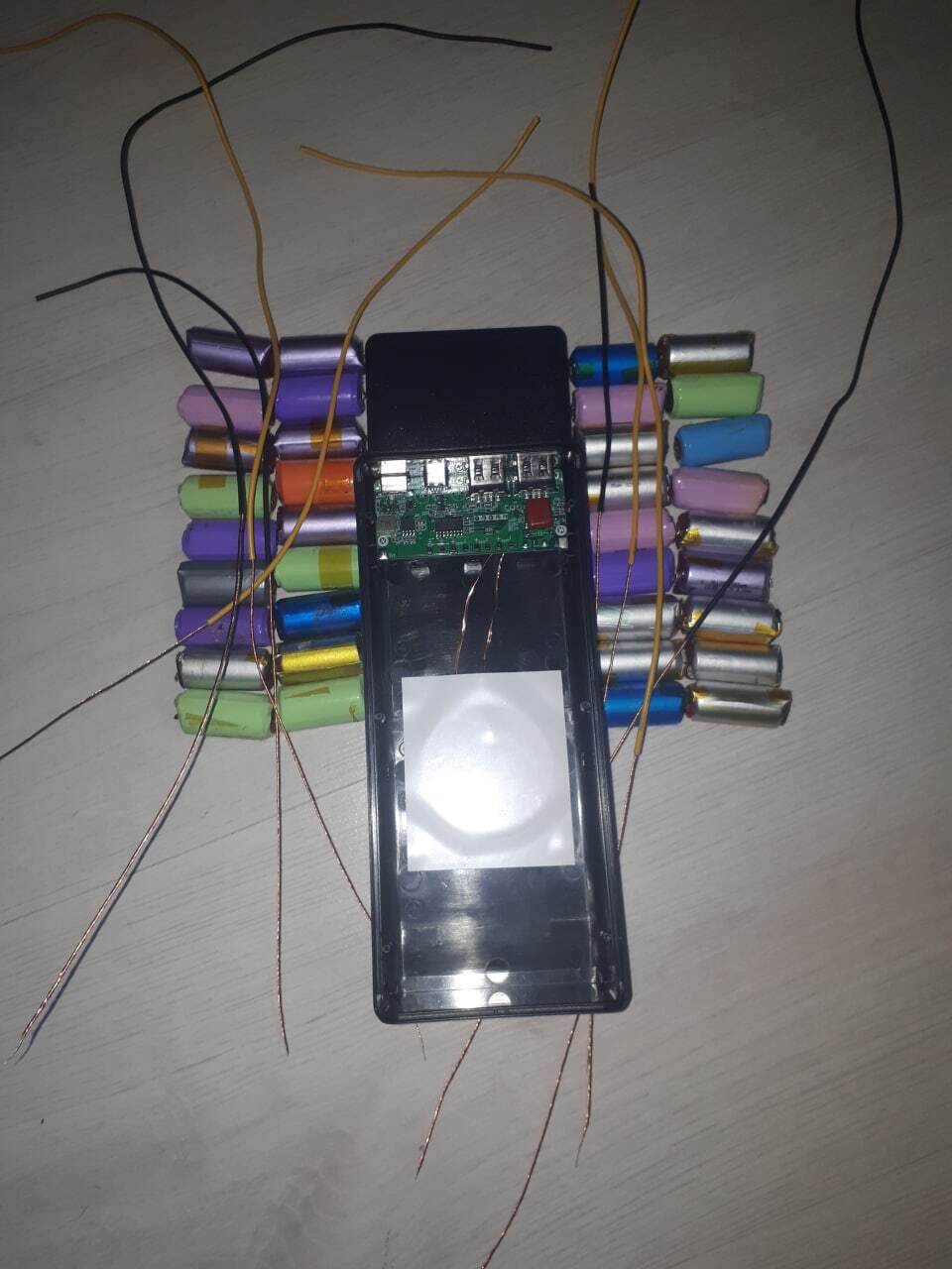 PowerBank 30,000 mA from batteries from disposable electronic cigarettes - My, Homemade, Electronics, Lithium Ion Batteries, Longpost, Powerbank