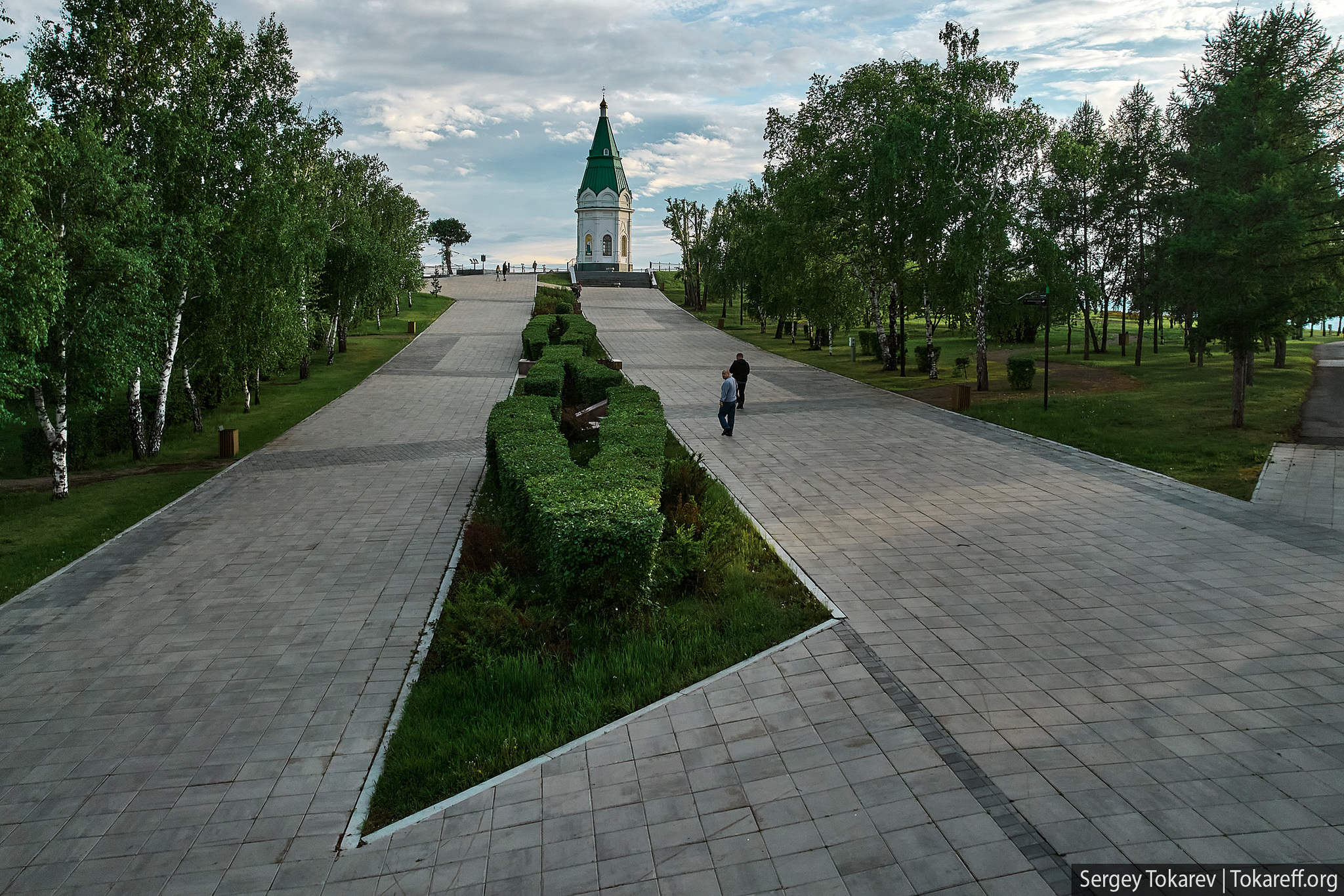 Krasnoyarsk, Pokrovsky Park from above - My, Krasnoyarsk, Krasnoyarsk region, sights, Cities of Russia, The park, Pokrovka, , Temple, Architecture, Church, Dji, DJI Mavic Air, Quadcopter, Aerial photography, Longpost