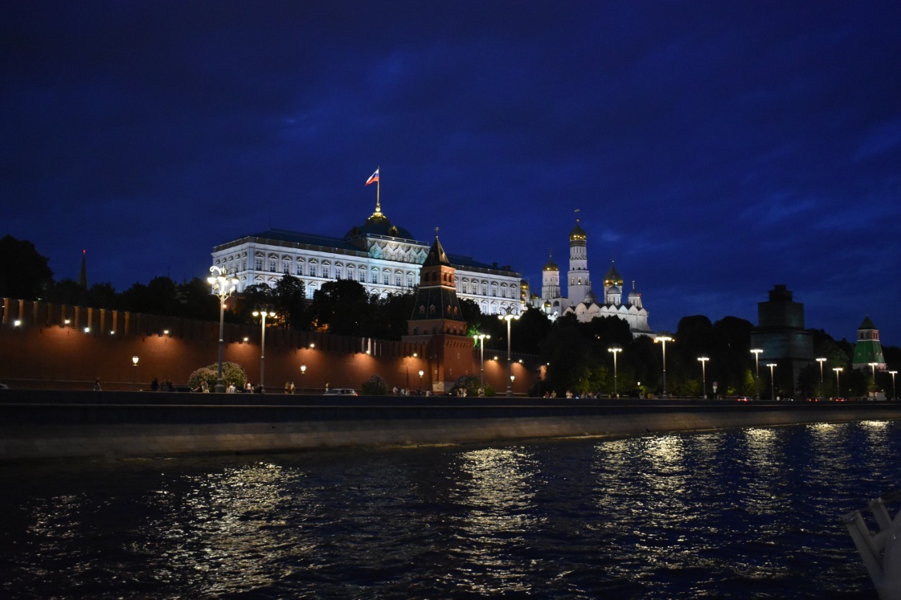 День России с Москвы-реки | Пикабу