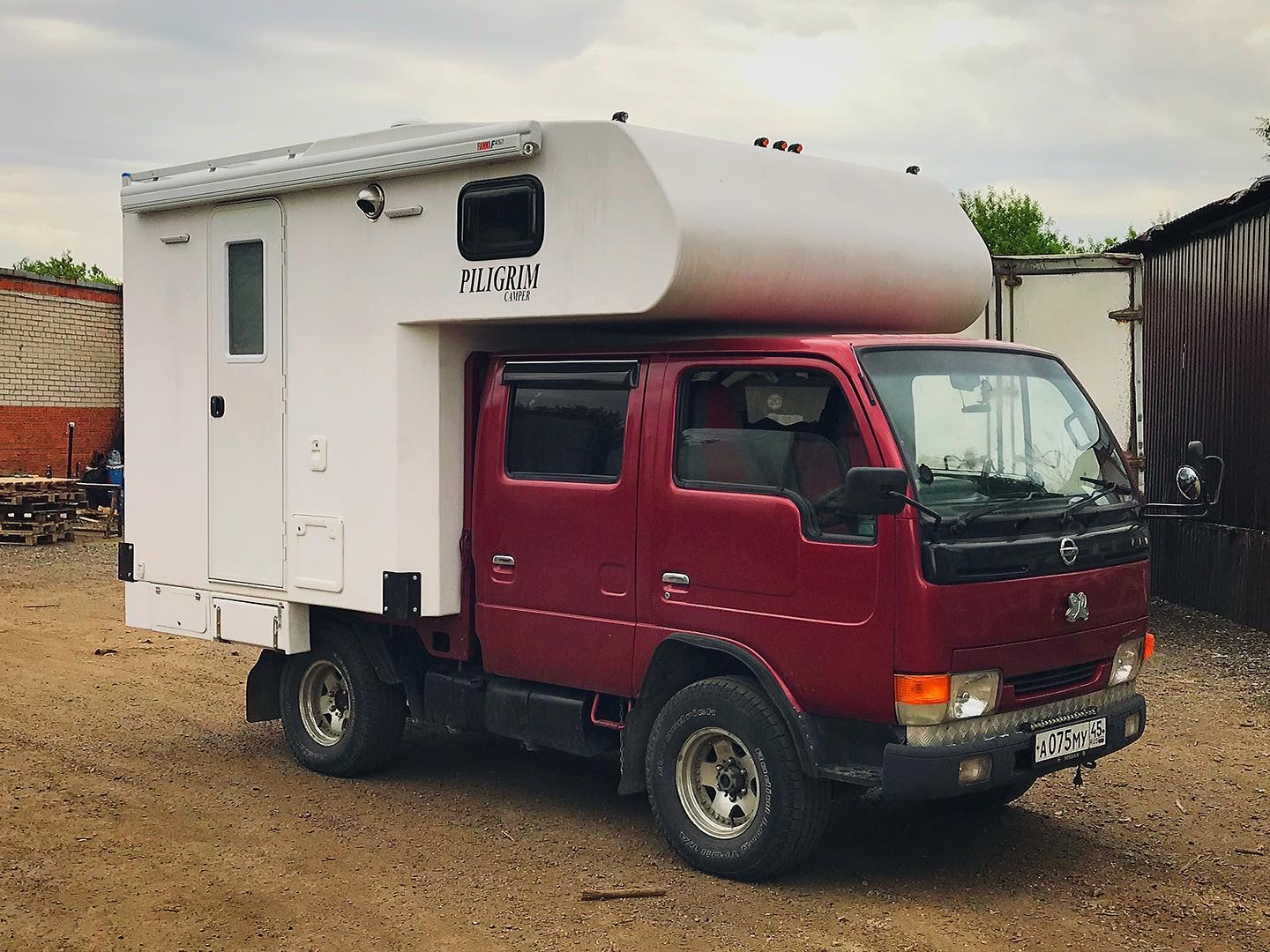 Residential module Piligrim Camper 400P for a Japanese truck - My, Pilgrim, House on wheels, Road trip, Video, Youtube, Longpost