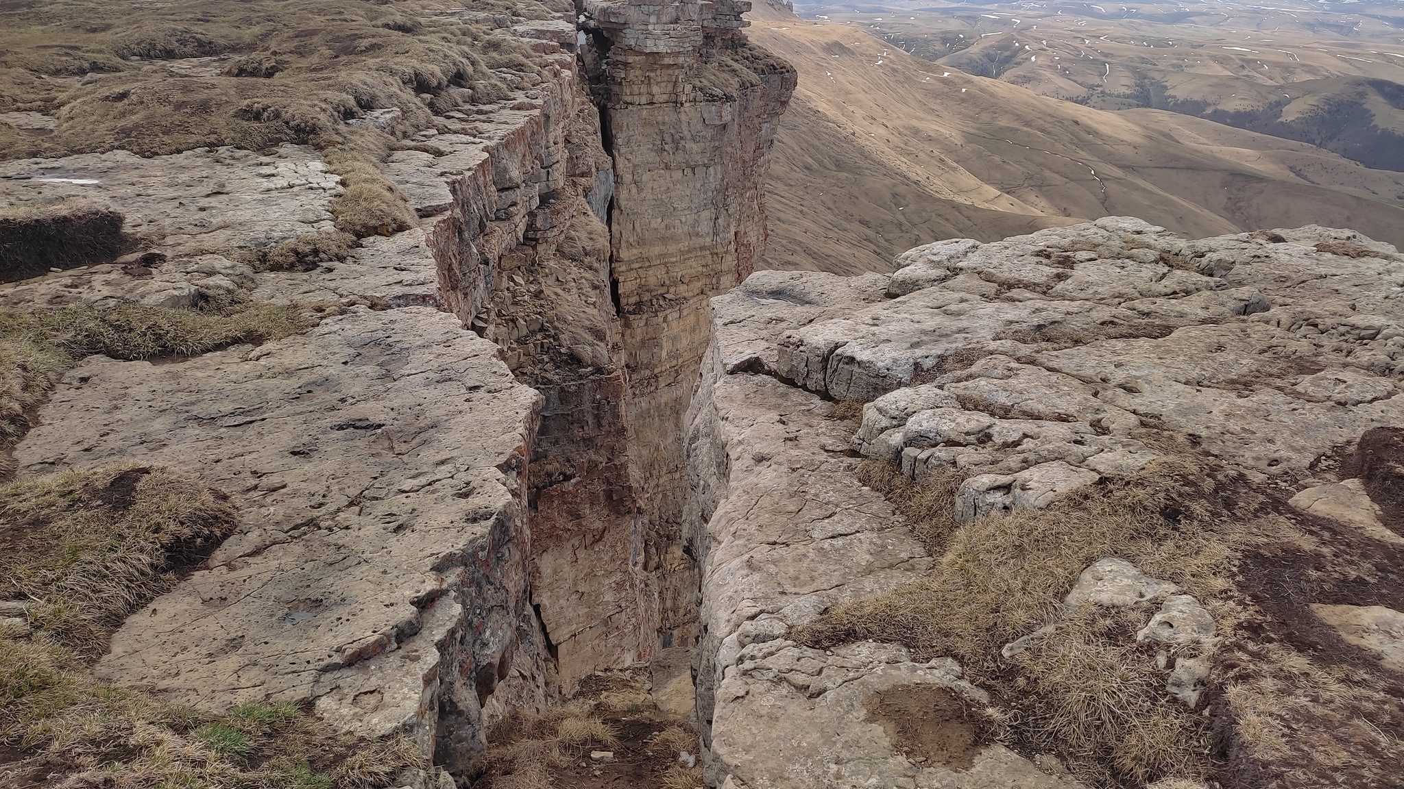 Reply to Post Kislovodsk. Bermamyt Plateau - My, Mobile photography, Kislovodsk, The mountains, Bermamyt plateau, Video, Longpost, Reply to post