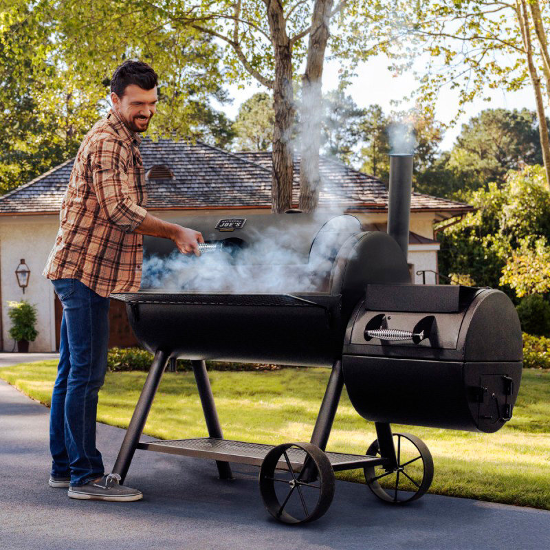 Pulled pork on a charcoal grill - My, Meat, Food, Pork, B-B-Q, Grill, Vertical video, For the glory of Satan, Video, Longpost, Recipe