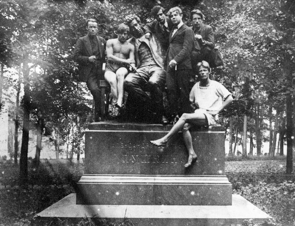 Oh yes, Pushkin, oh yes ... Yesenin - Sergey Yesenin, Monument, Alexander Sergeevich Pushkin, Tsarskoe Selo, Old photo