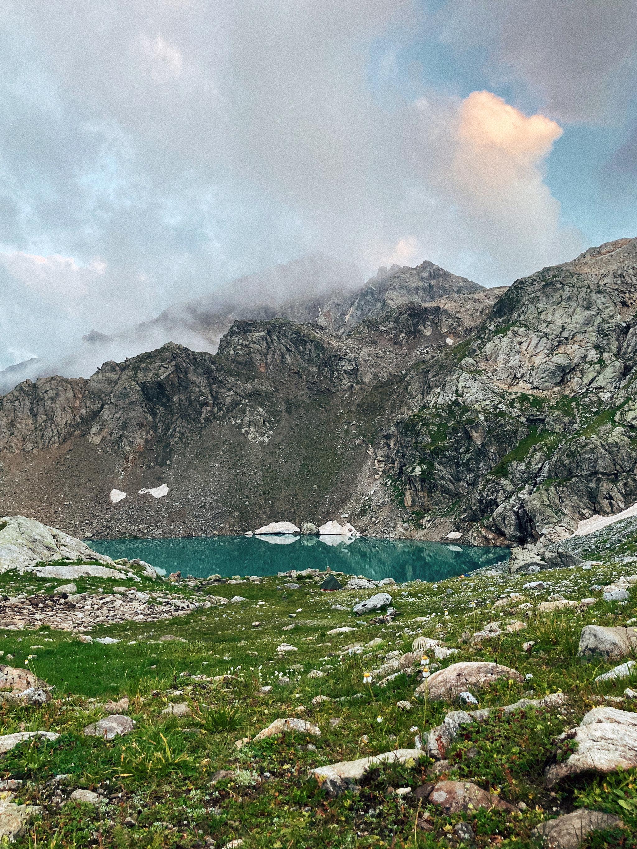 Morning on Sofia lakes - My, The photo, Mobile photography, Sofia Lakes, Arkhyz, Karachay-Cherkessia, The nature of Russia, The mountains