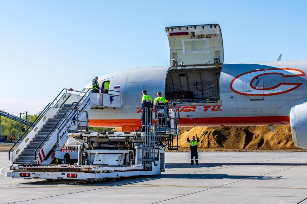 About an unusual flight - My, The airport, Airplane, Aviation, Sakhalin, Aviastar, Yuzhno-Sakhalinsk, Longpost