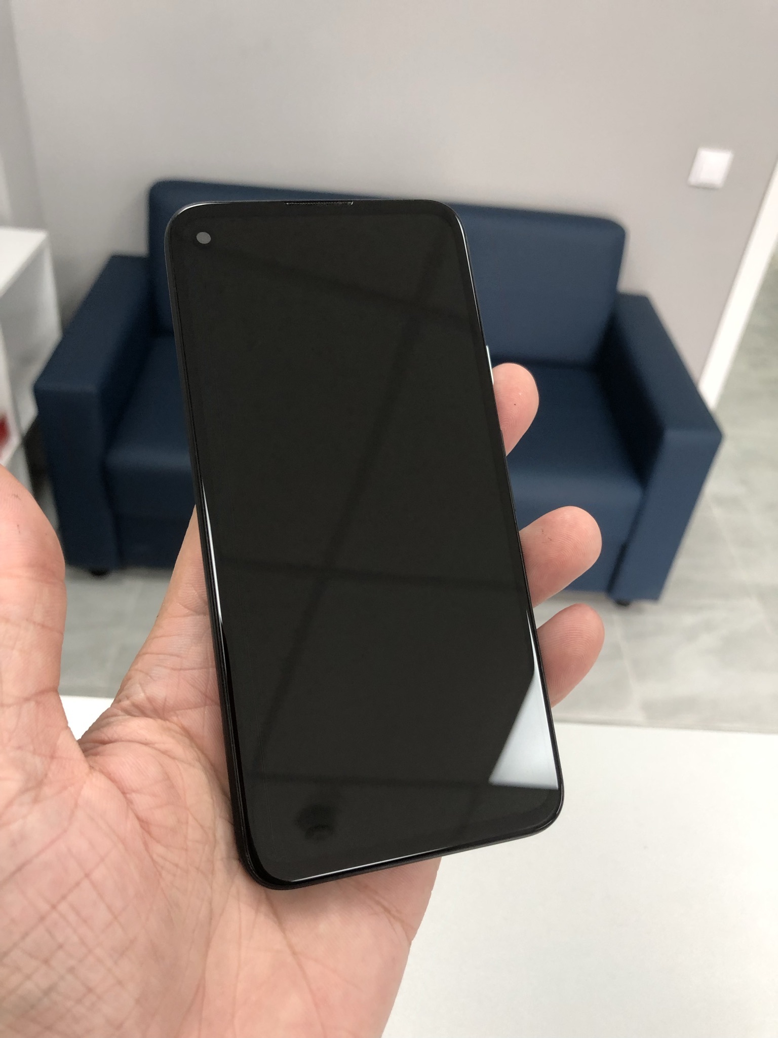 Замена стекла Google Pixel 4a. Достойная бюджетка) | Пикабу