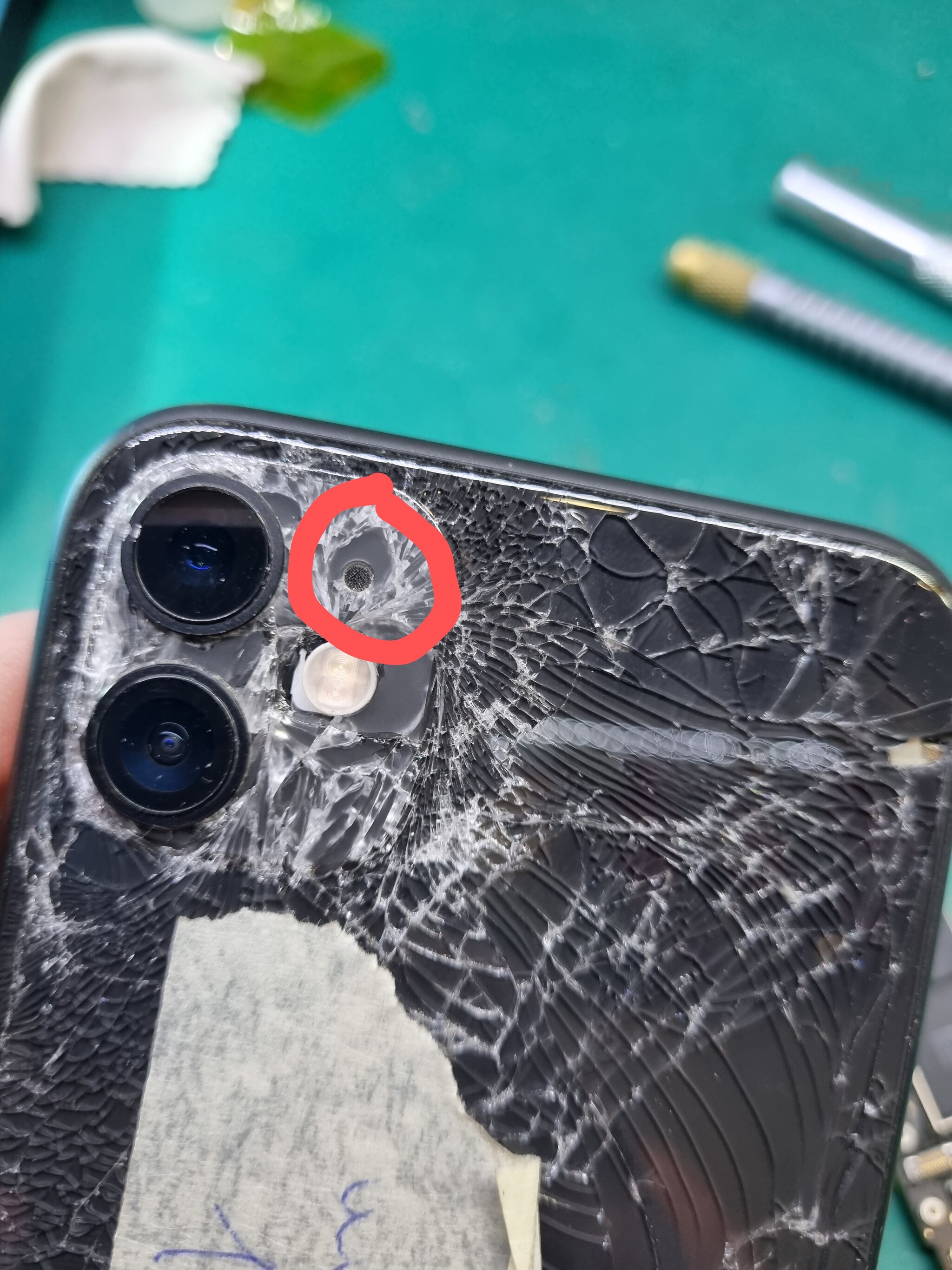 How a faulty microphone in a phone can deprive it of full functionality. - My, Moscow, Repair of equipment, Ремонт телефона, Soldering, Recovery, Rebolling, Apple, iPhone, iPhone 11, Longpost