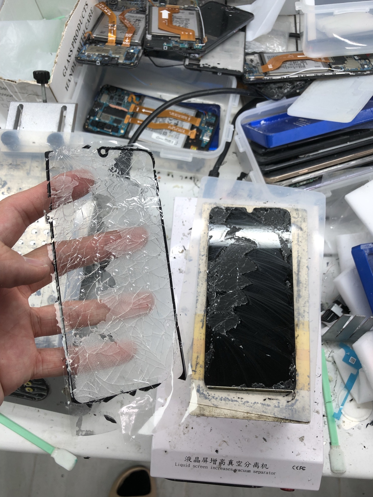 Huawei P Smart 2019 glass replacement. Broken into meat - My, Rukozhop, Ремонт телефона, Huawei, Repair of equipment, Glass replacement, Plywood, Longpost