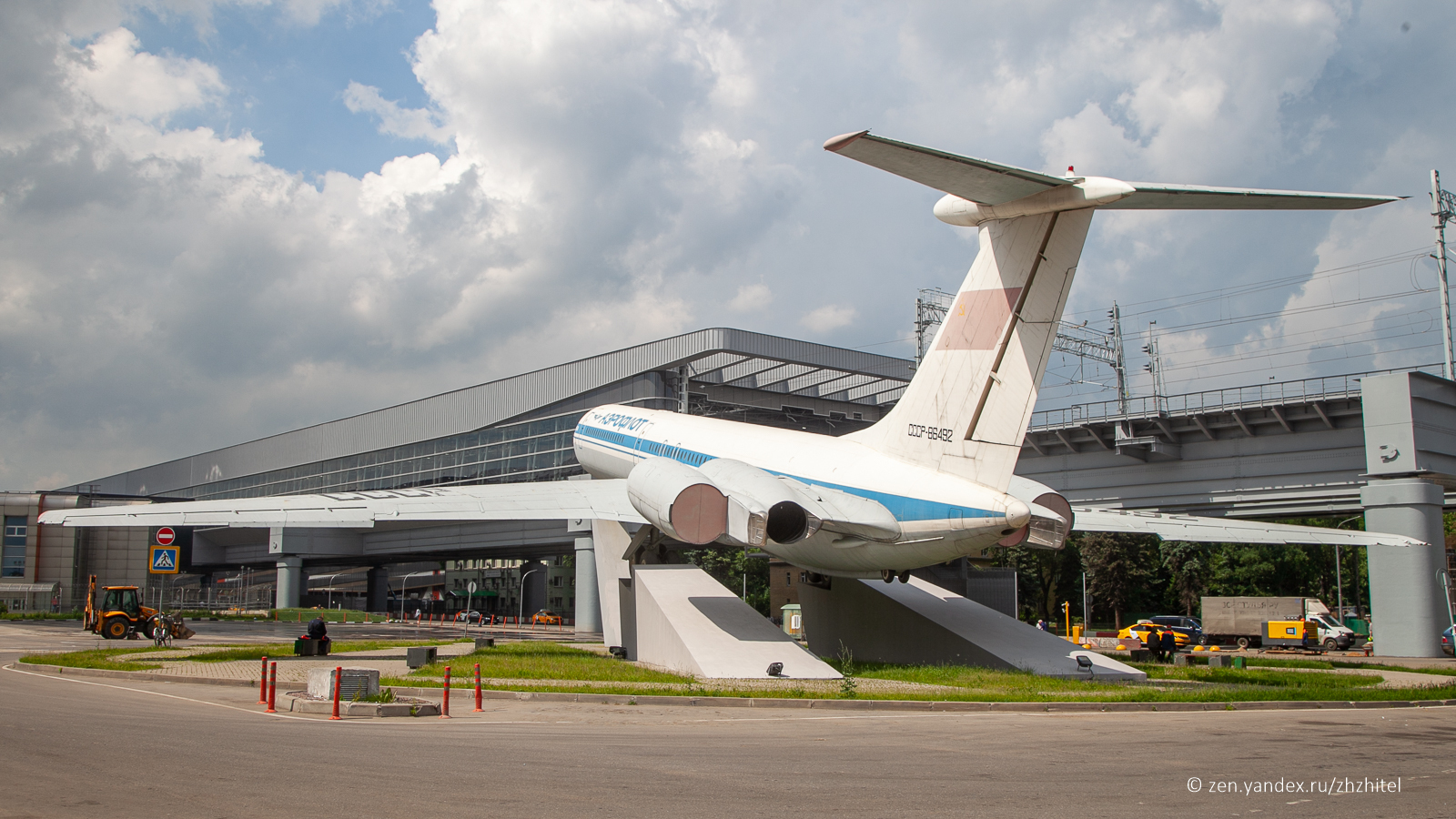 Wrong, but saved Il-62 - My, Aviation, Airplane, Ulyanovsk, Longpost