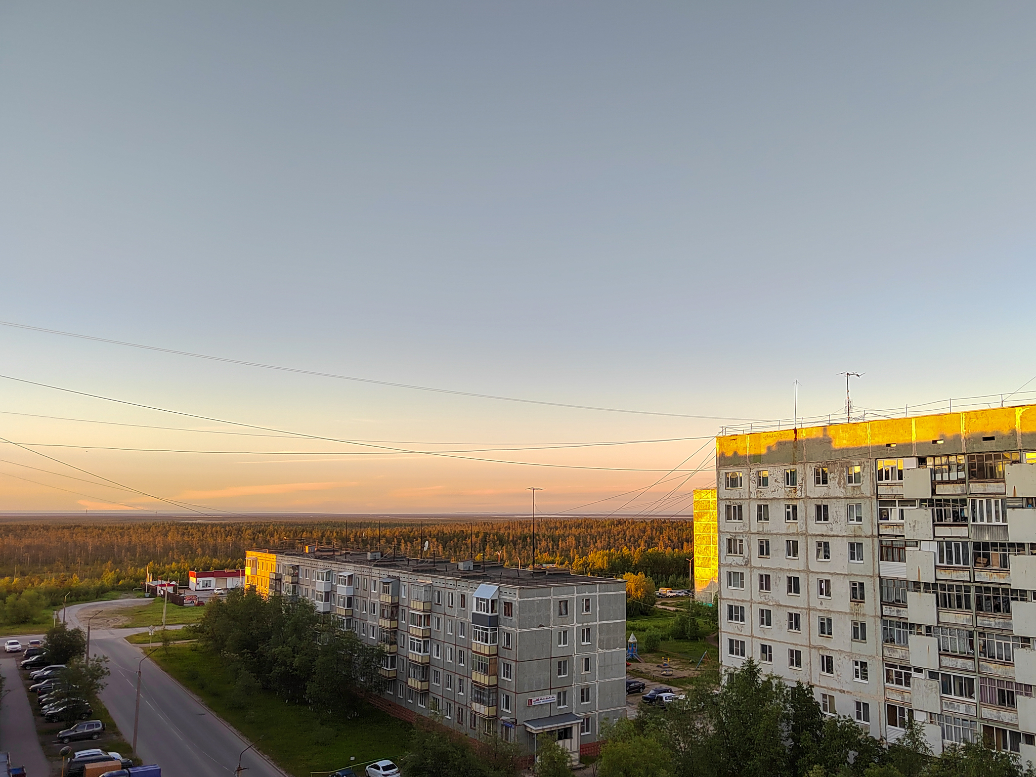 White Nights. Usinsk (07/04/2022 1:00 AM) - My, Usinsk, Komi, White Nights, Mobile photography, The photo, Longpost, dawn