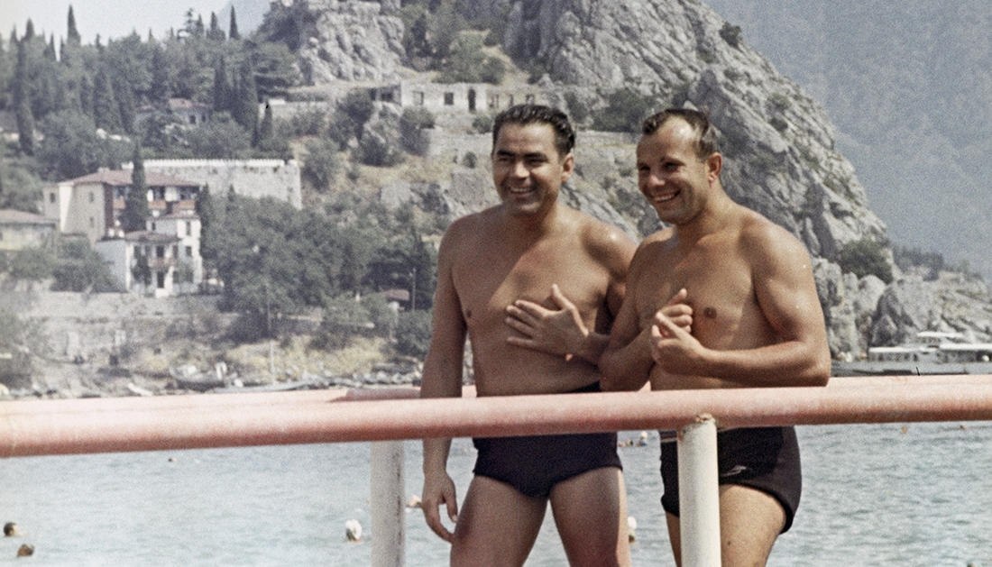 Yuri Gagarin and Andrian Nikolaev in Crimea - Yuri Gagarin, Andrian Nikolaev, Crimea, Gurzuf, Retro, the USSR, Black Sea, Nostalgia, Longpost